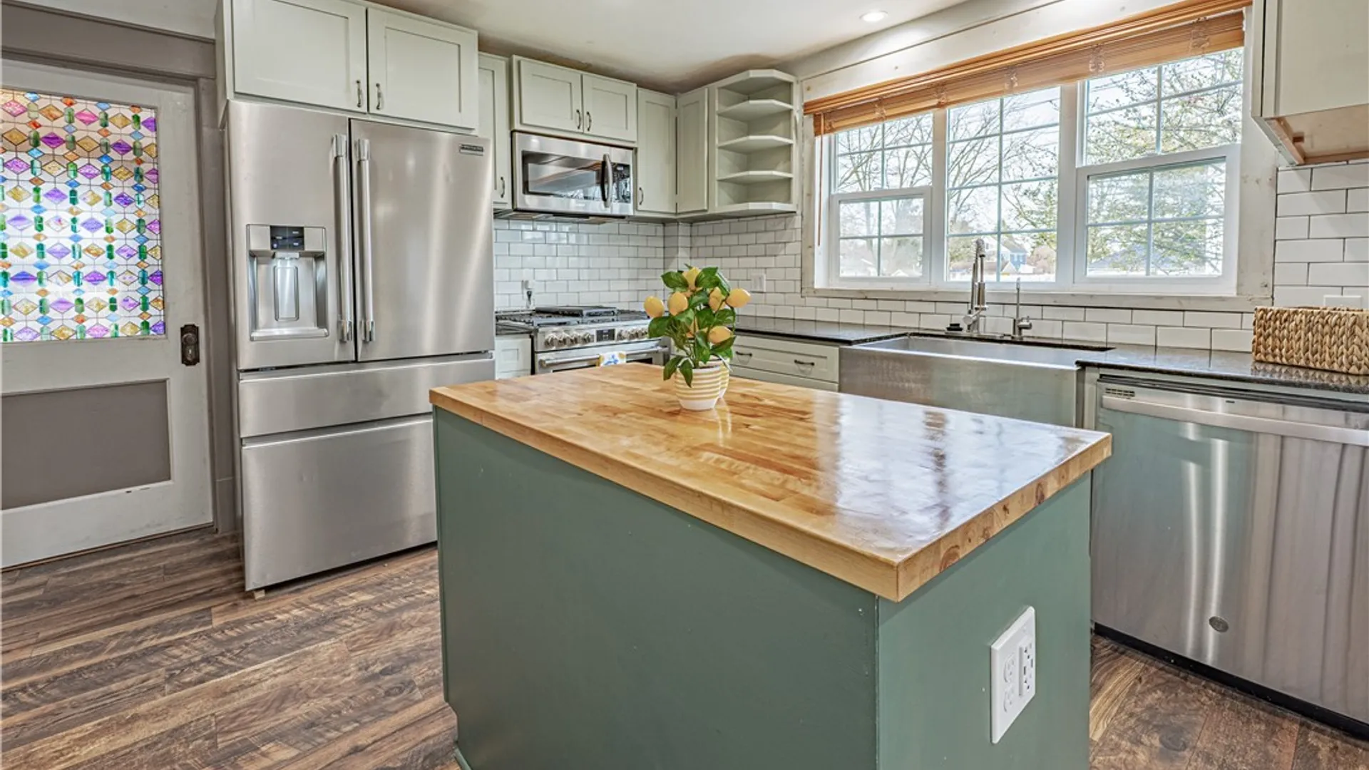 Property at 8432 East Avenue, Royalton, NY 14067 10