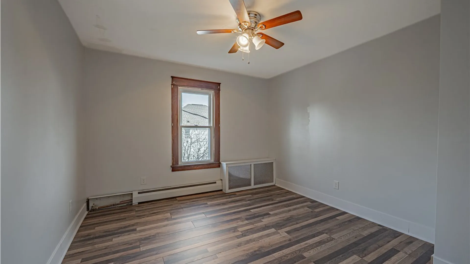 Property at 8432 East Avenue, Royalton, NY 14067 23