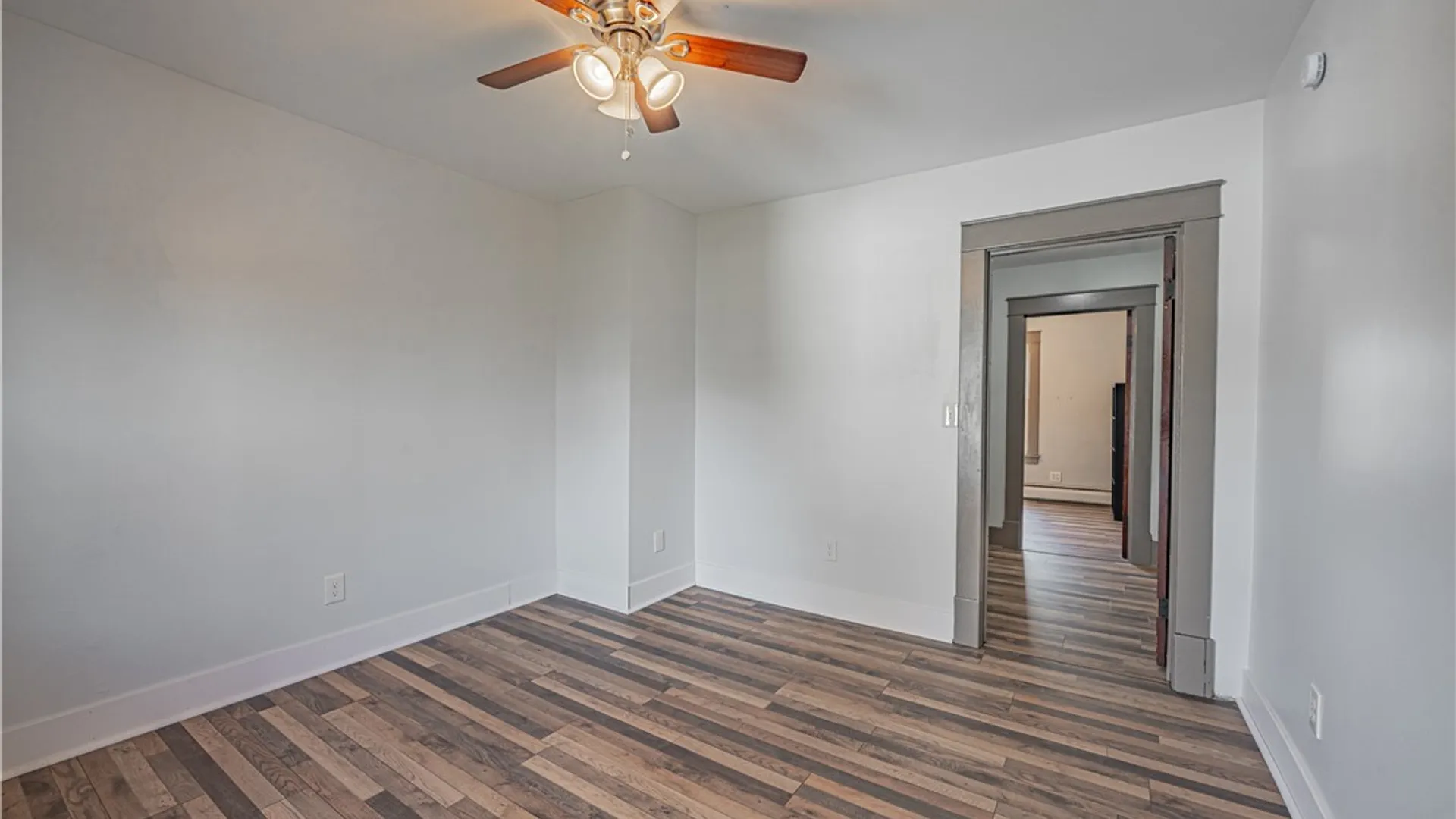 Property at 8432 East Avenue, Royalton, NY 14067 24