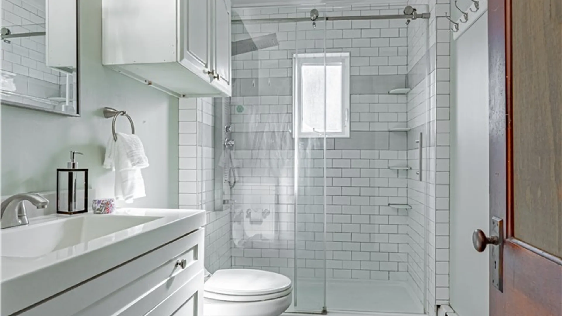 Property at 8432 East Avenue, Royalton, NY 14067 29