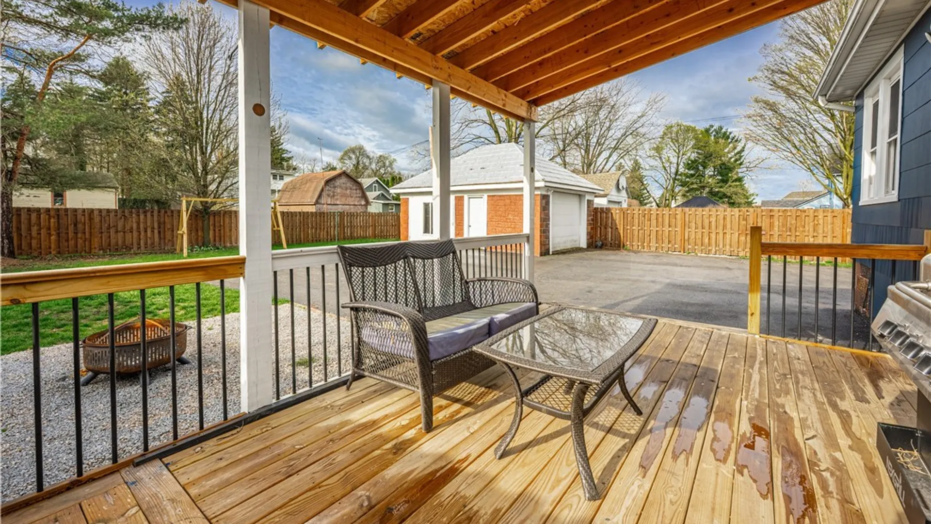 Property at 8432 East Avenue, Royalton, NY 14067 4