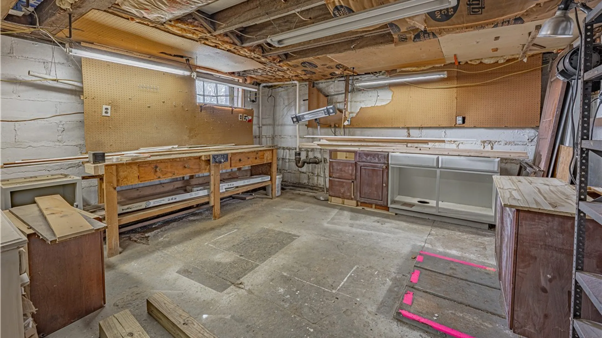 Property at 8432 East Avenue, Royalton, NY 14067 41