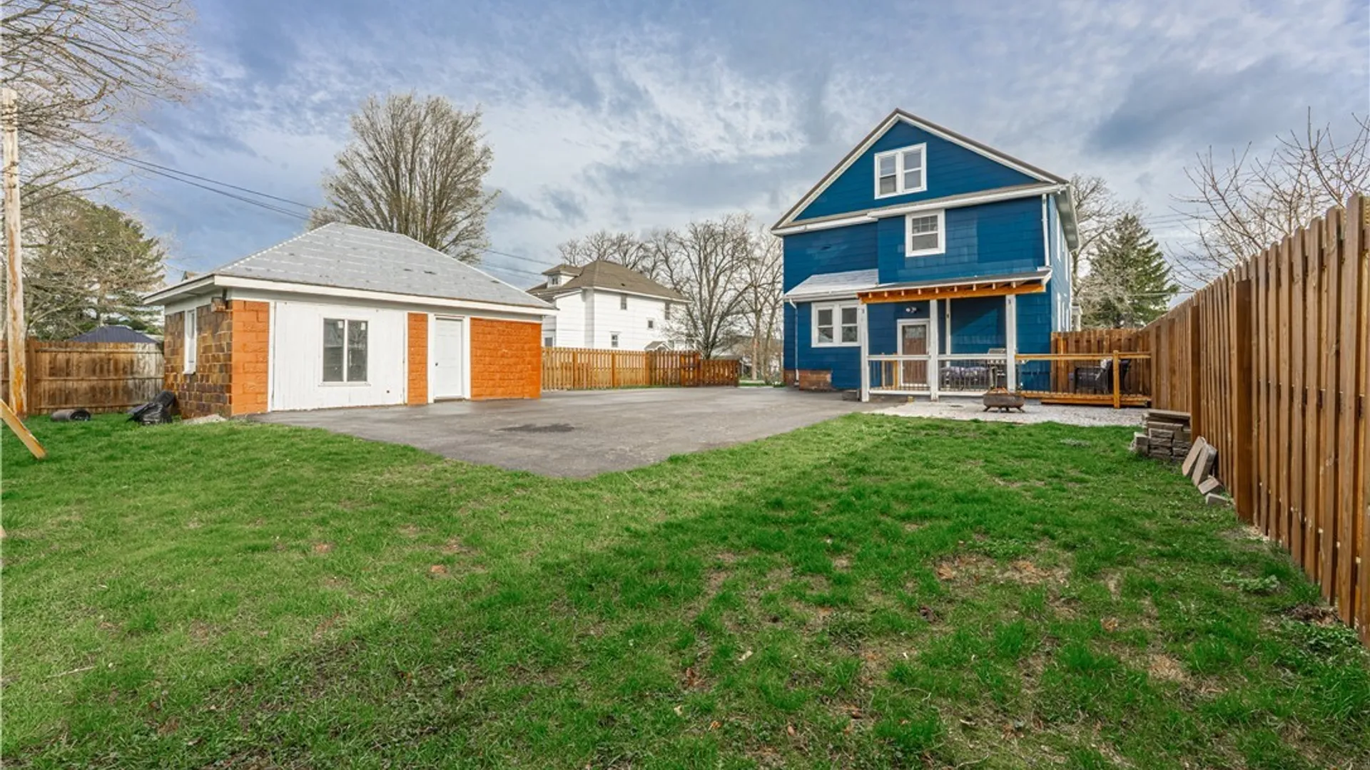 Property at 8432 East Avenue, Royalton, NY 14067 5