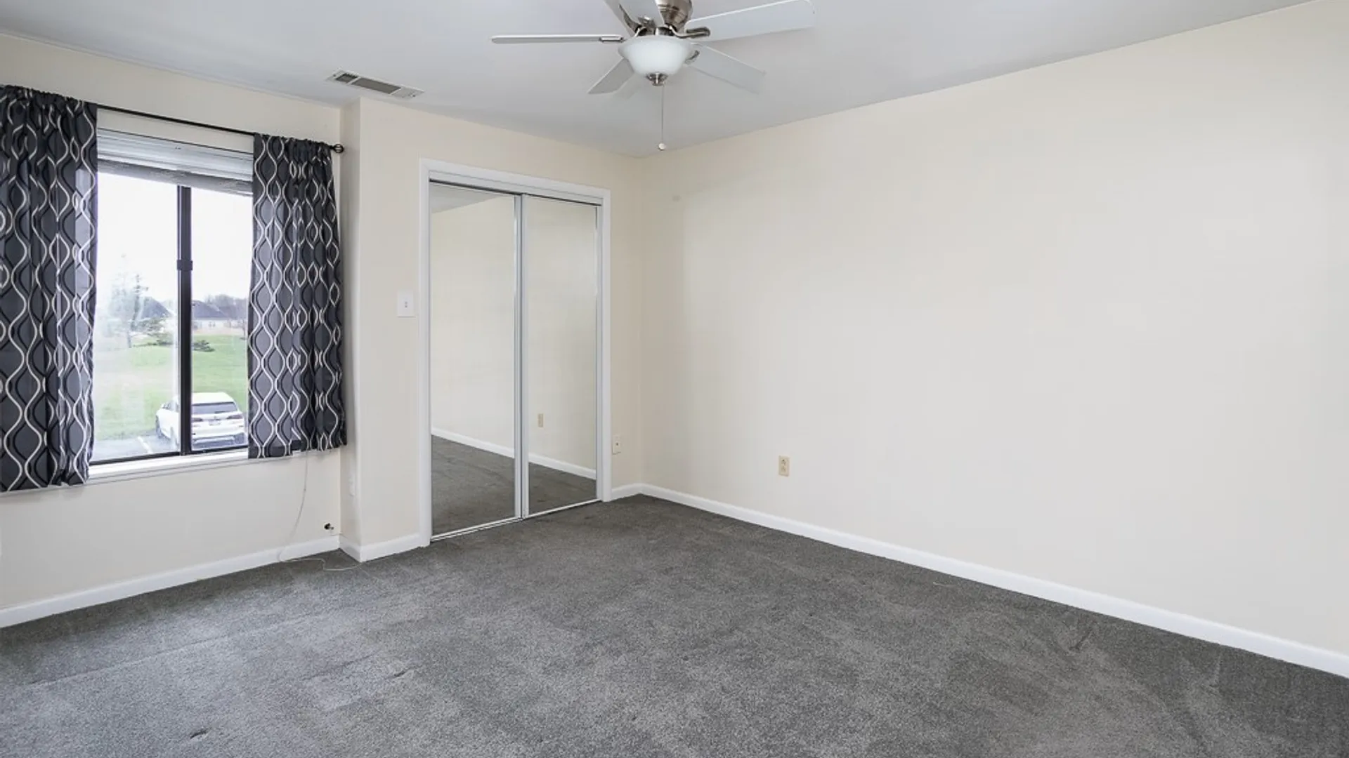 Property at 45 Bee Hunter Court, Amherst, NY 14051 10