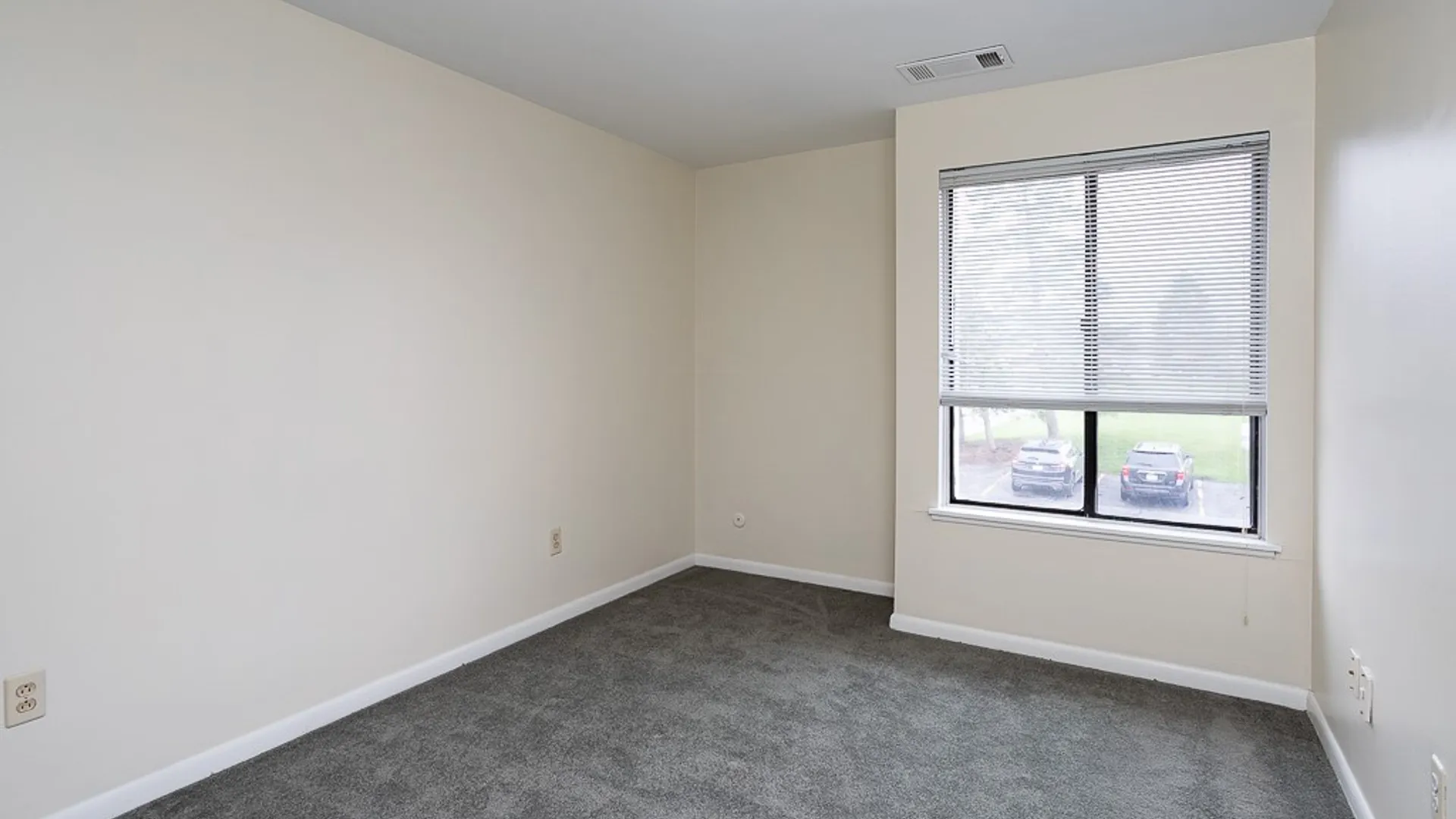 Property at 45 Bee Hunter Court, Amherst, NY 14051 14