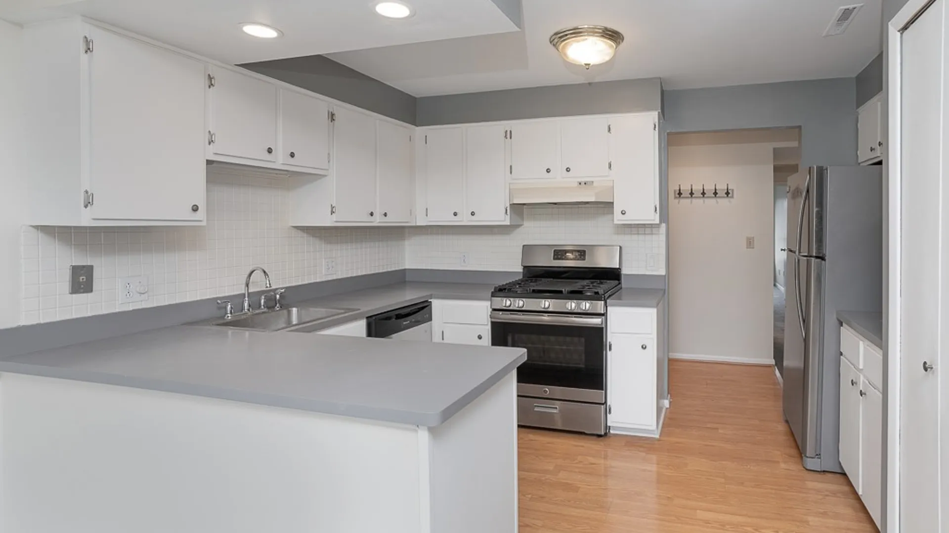 Property at 45 Bee Hunter Court, Amherst, NY 14051 8