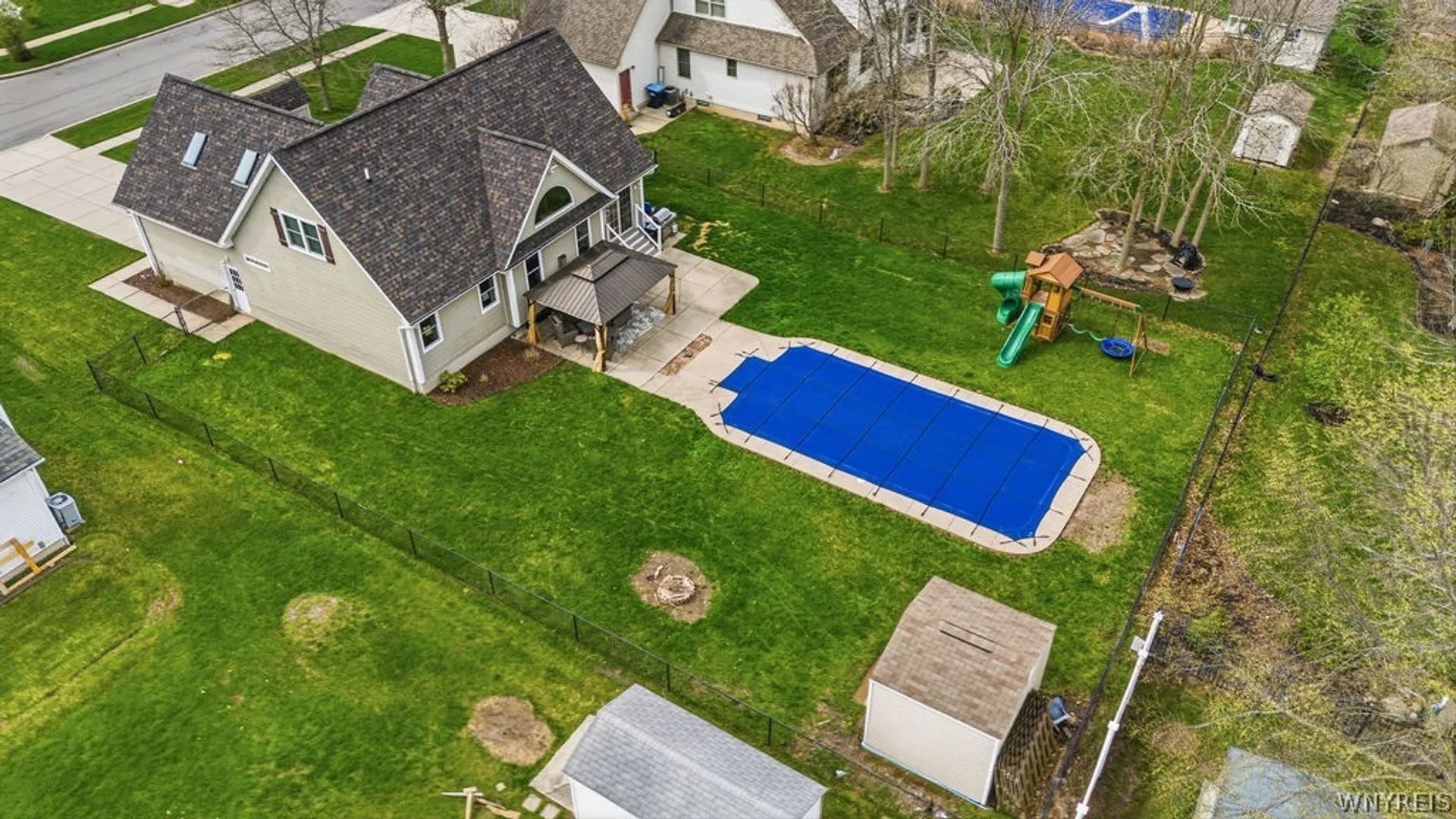 Property at 262 South Lane, Grand Island, NY 14072 34