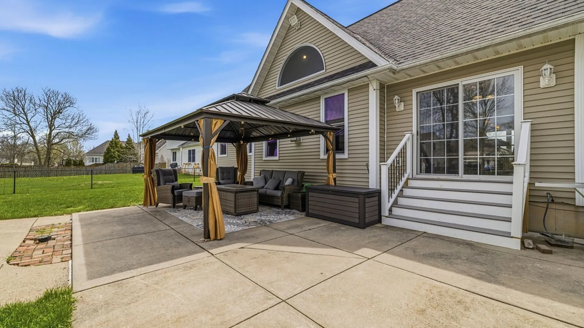 Property at 262 South Lane, Grand Island, NY 14072 35