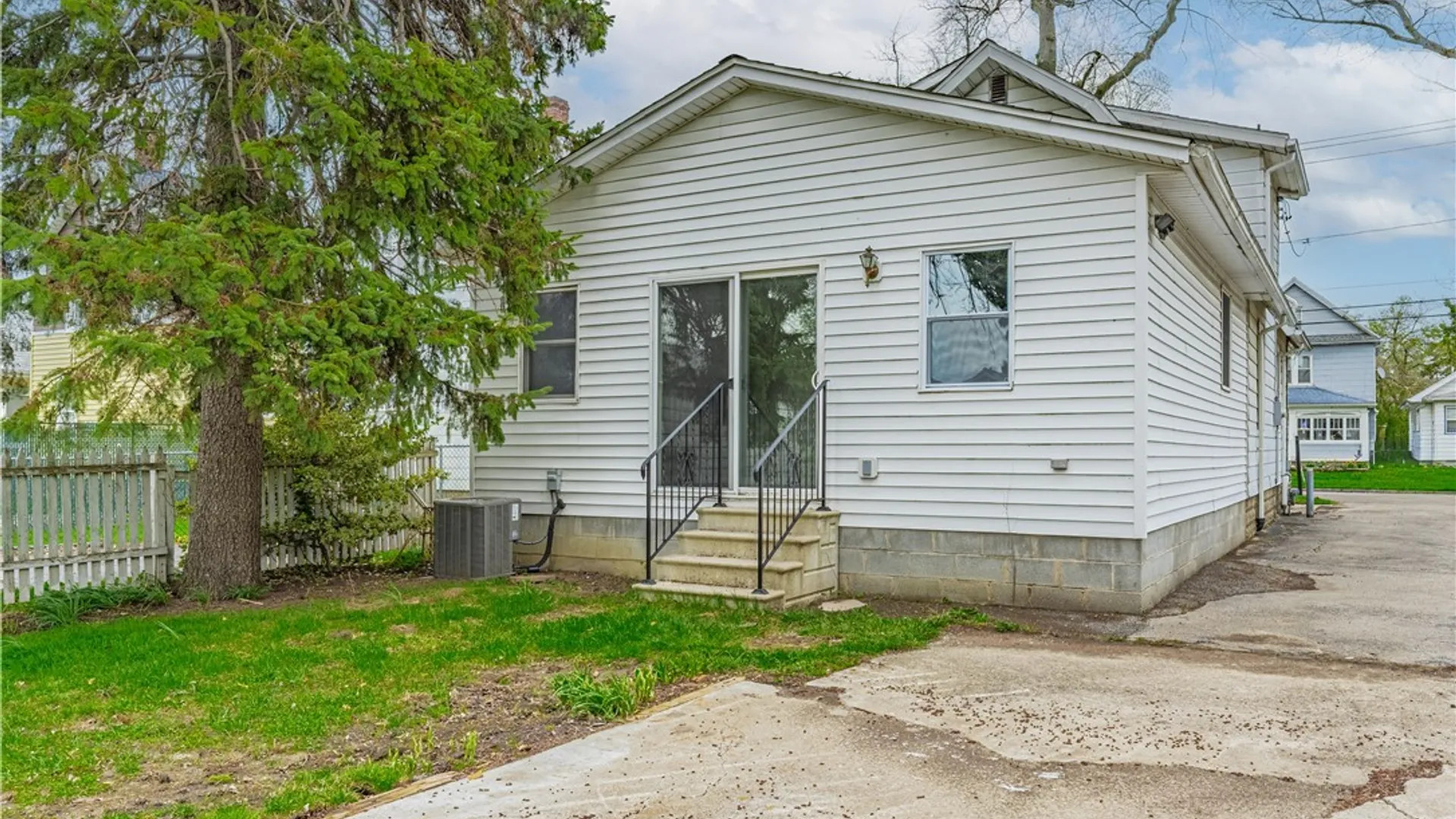 Property at 216 74th Street, Niagara Falls, NY 14304 43