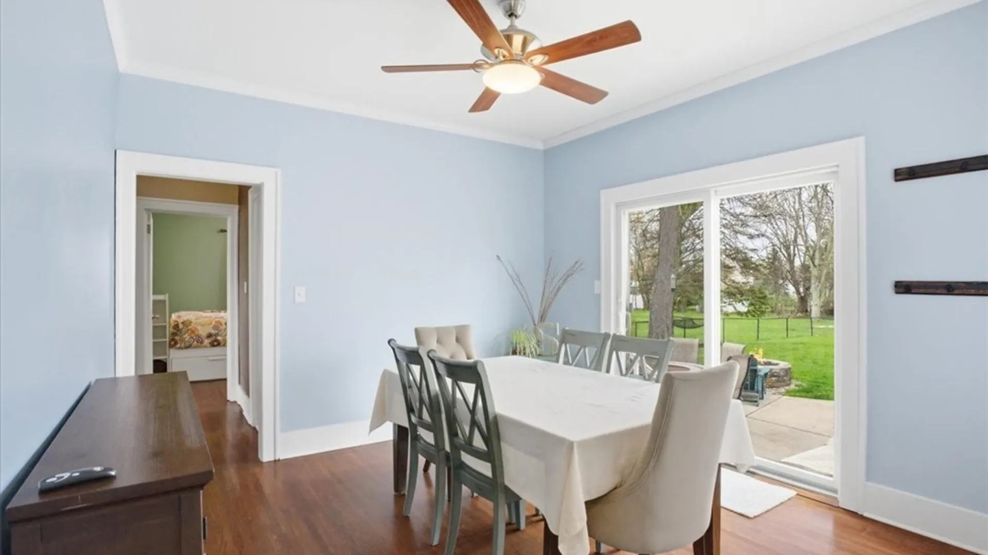 Property at 121 Country Parkway, Amherst, NY 14221 11