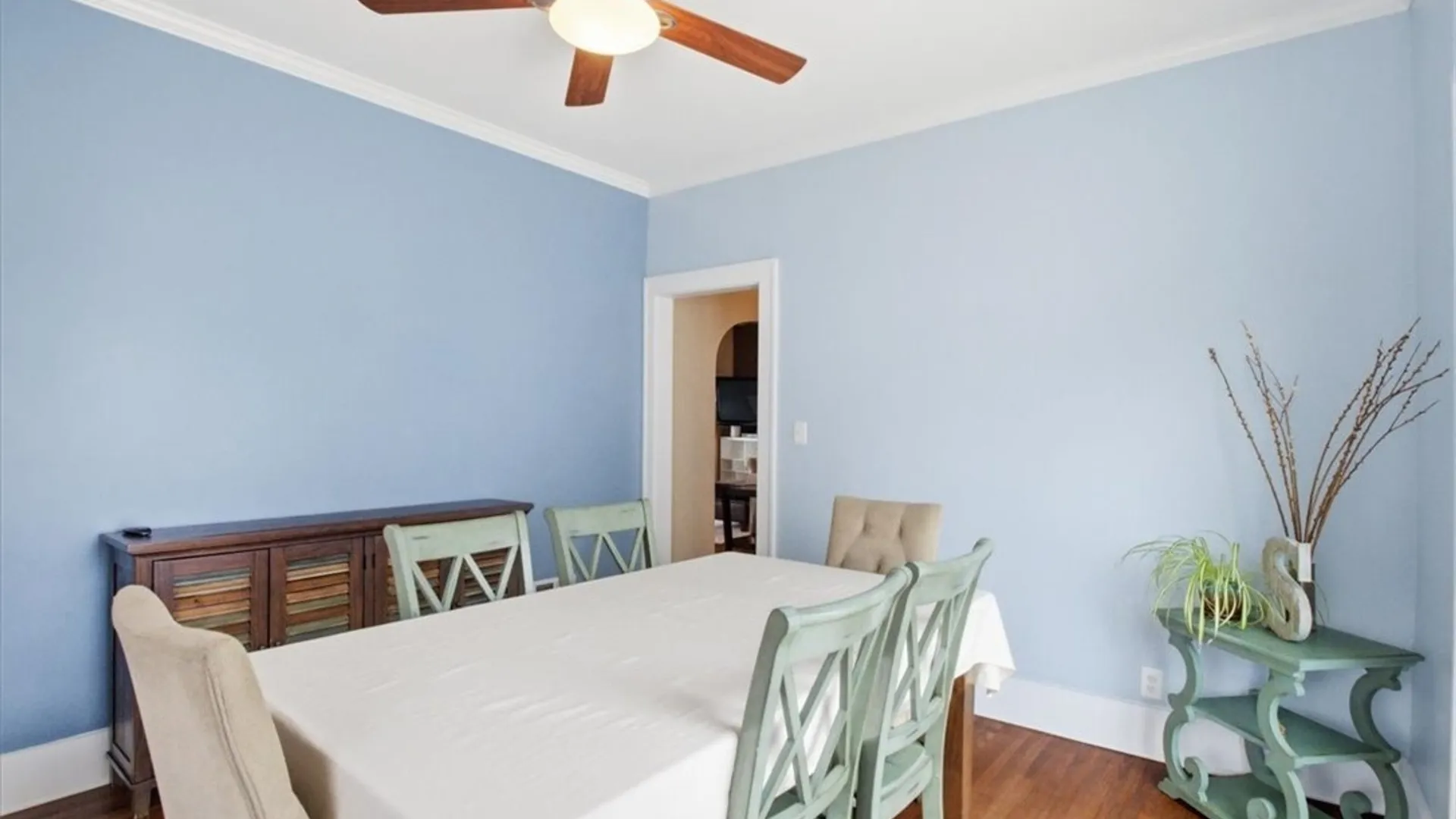 Property at 121 Country Parkway, Amherst, NY 14221 12