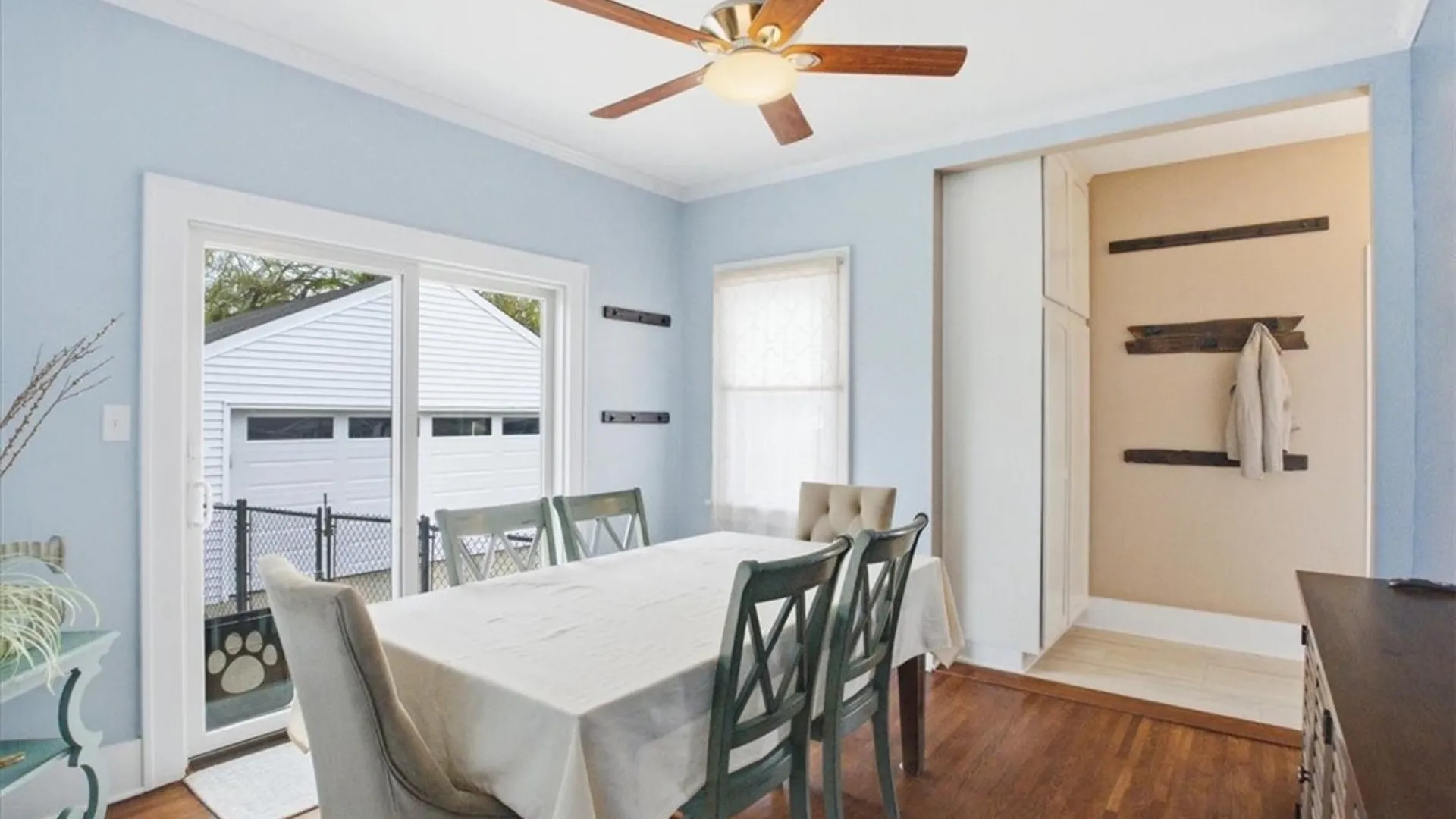 Property at 121 Country Parkway, Amherst, NY 14221 13