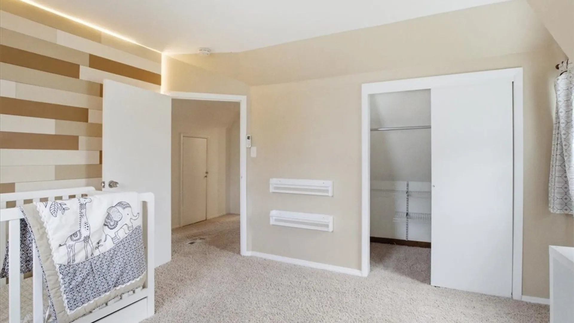 Property at 121 Country Parkway, Amherst, NY 14221 30