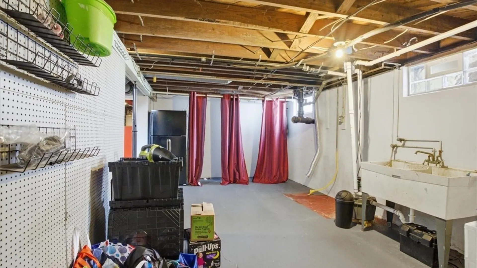 Property at 121 Country Parkway, Amherst, NY 14221 32