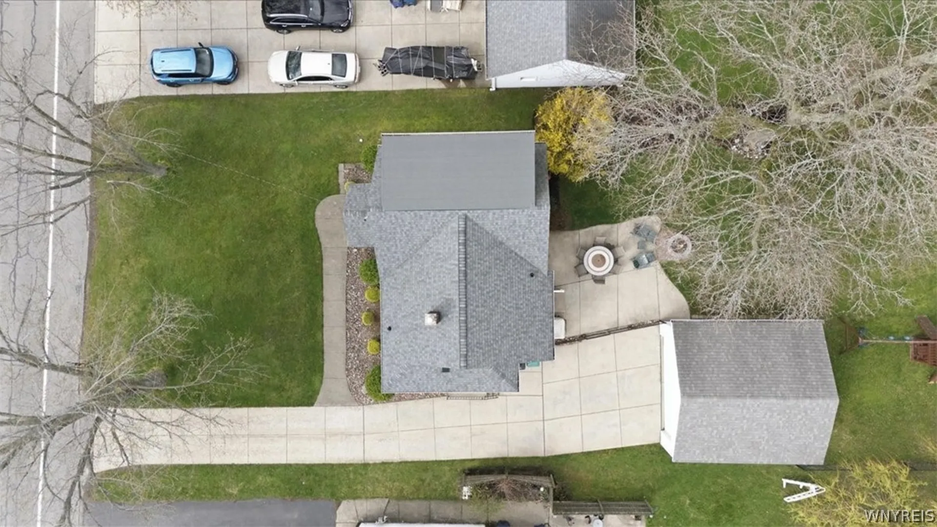 Property at 121 Country Parkway, Amherst, NY 14221 38