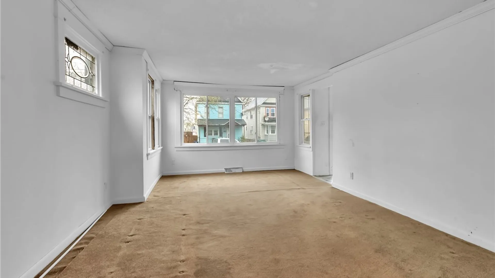 Property at 279 Riverside Avenue, Buffalo, NY 14207 18