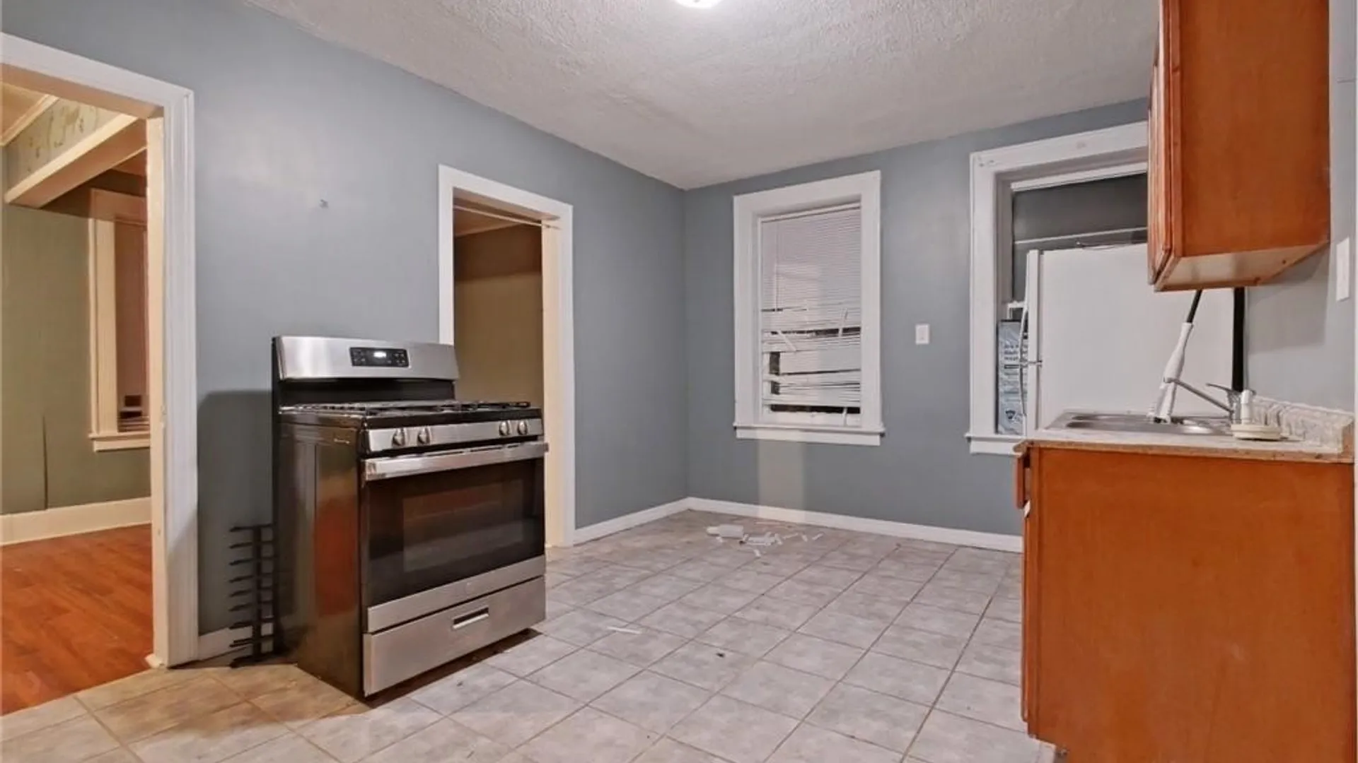 Property at 418 Bacon Street, Utica, NY 13501 18