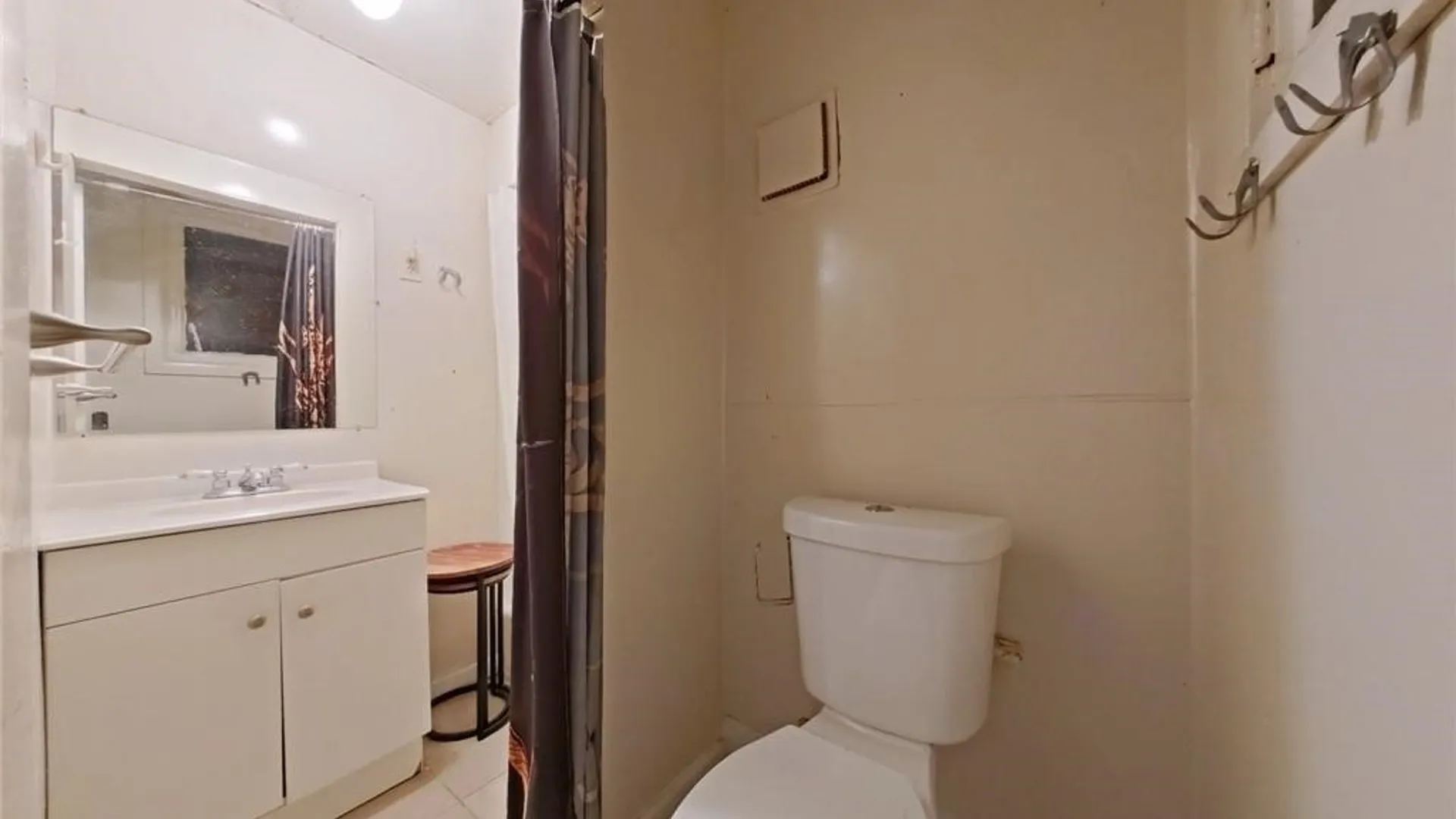 Property at 418 Bacon Street, Utica, NY 13501 30