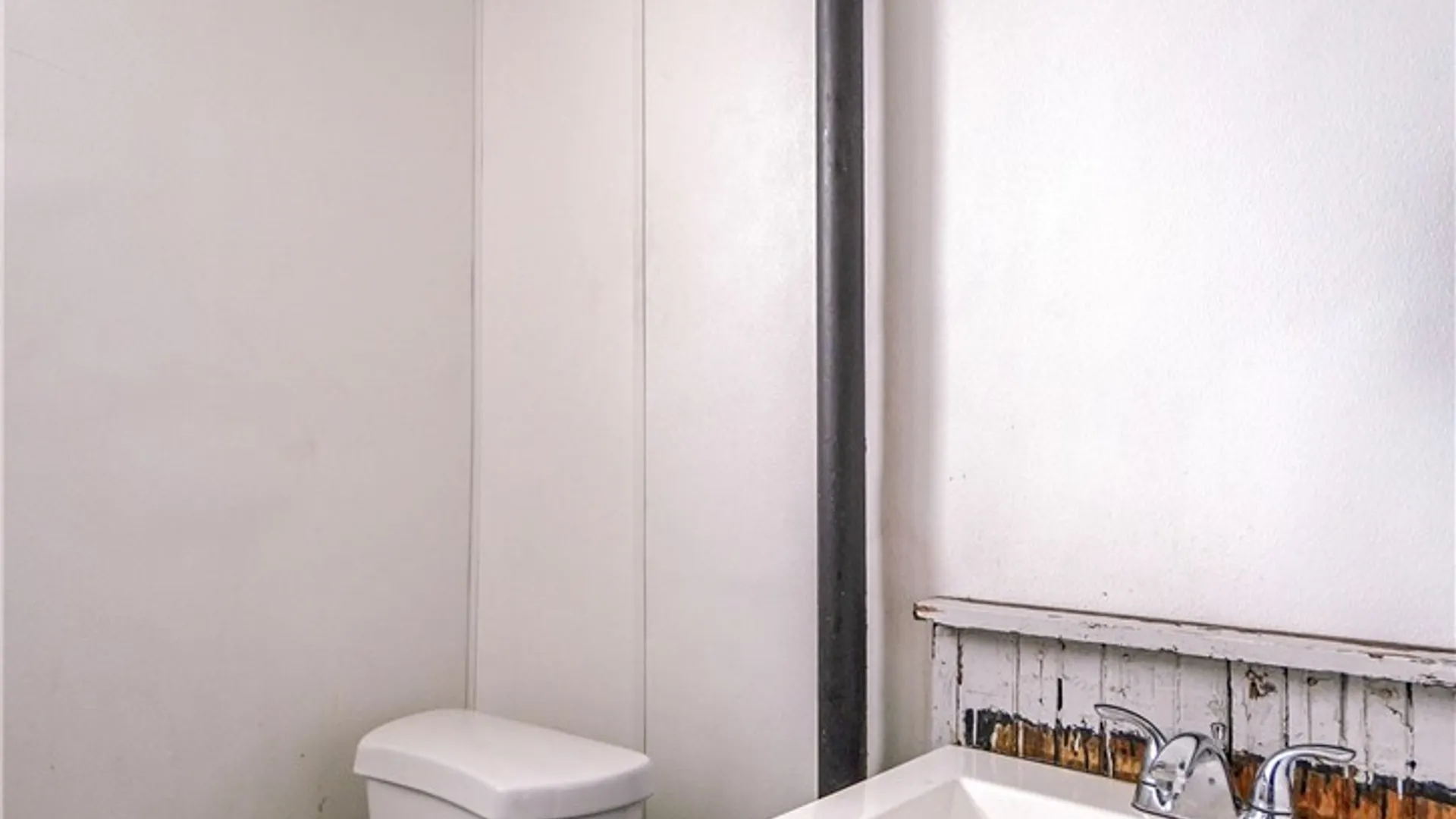 Property at 1263 Clinton Street, Buffalo, NY 14206 27