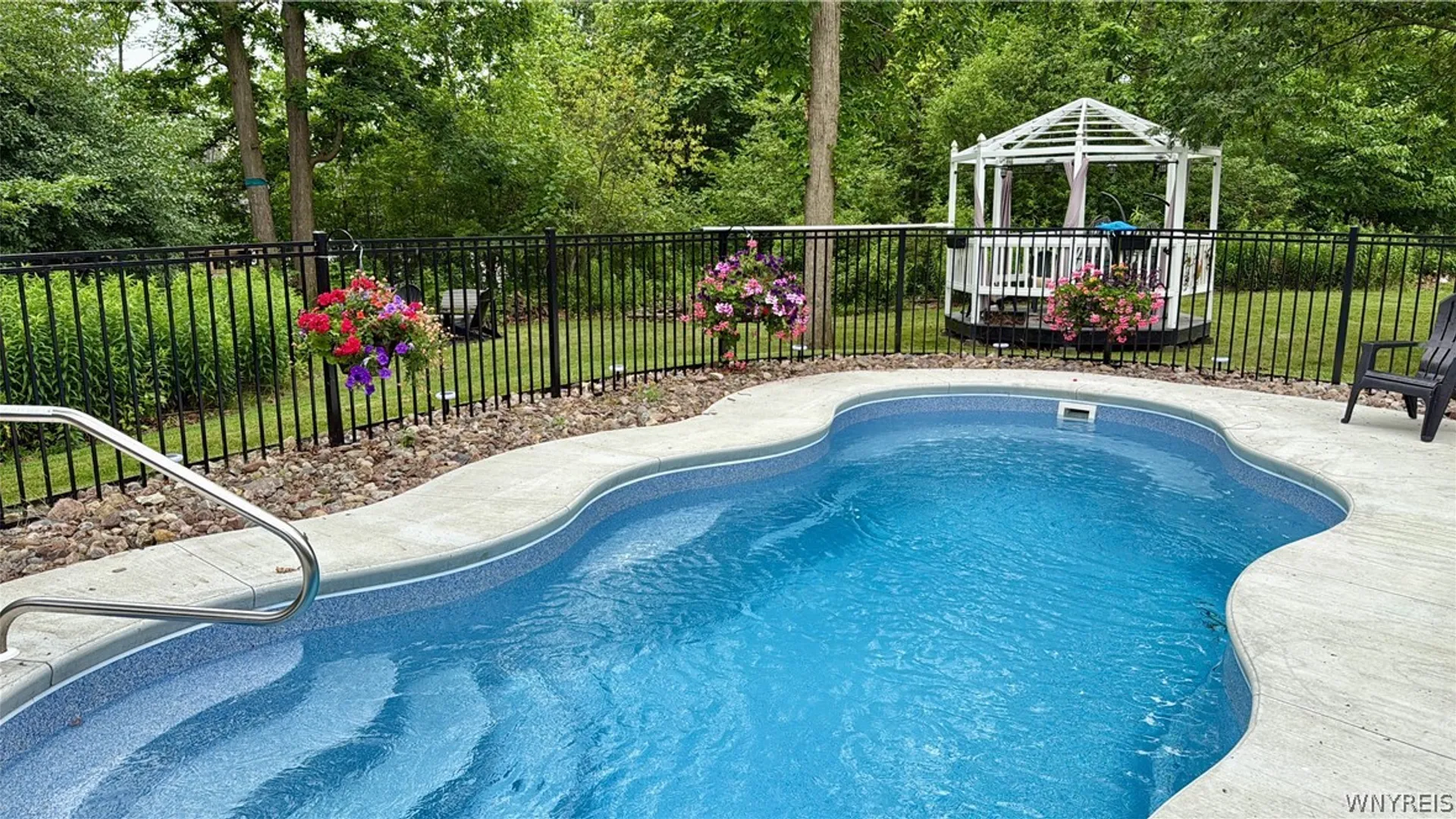Property at 148 Timberlink Drive, Grand Island, NY 14072 4
