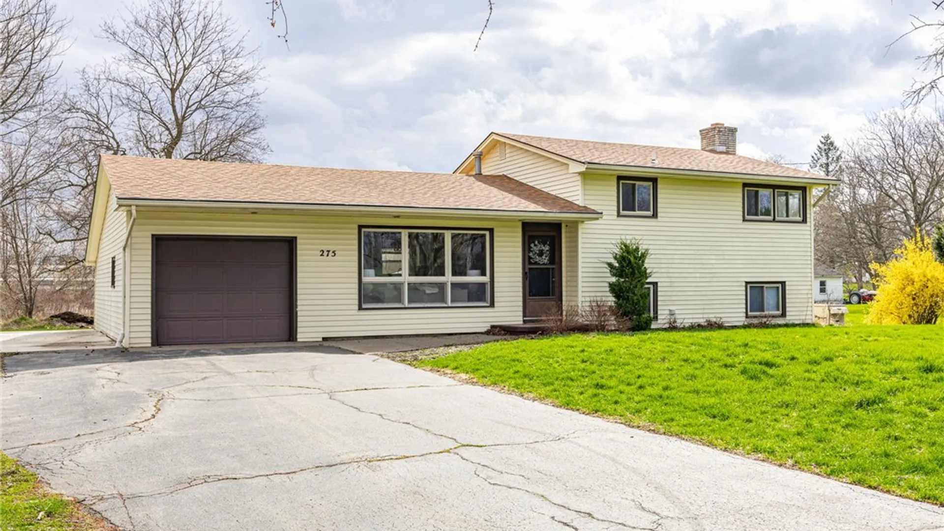 Property at 275 Ogden Center Rd, Ogden, NY 14559 4