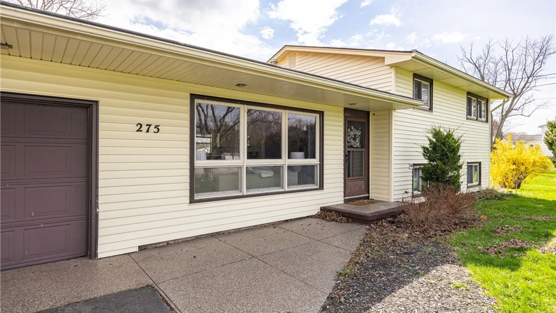 Property at 275 Ogden Center Rd, Ogden, NY 14559 6