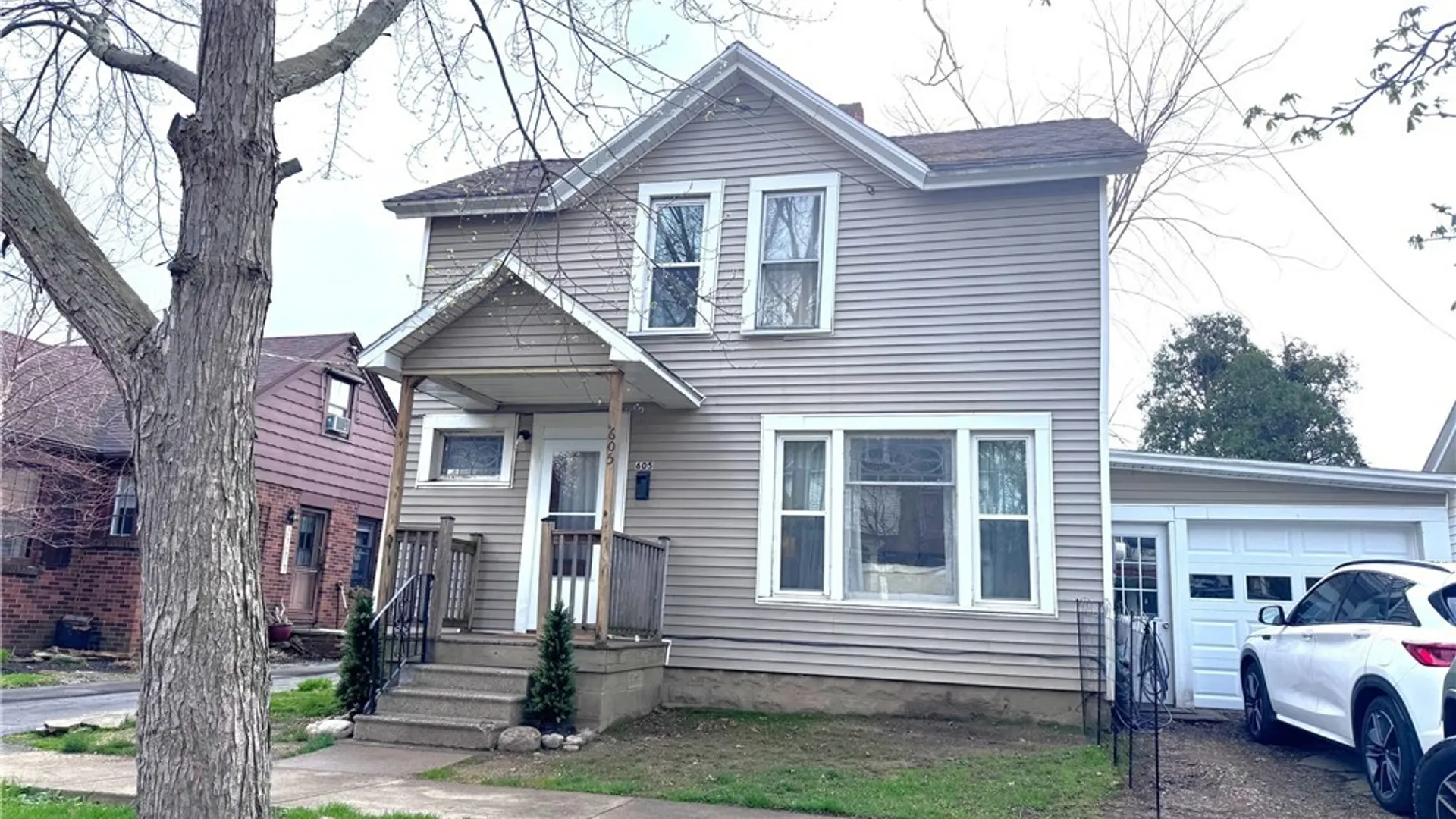 Property at 605 Swan Street, Dunkirk, NY 14048 2