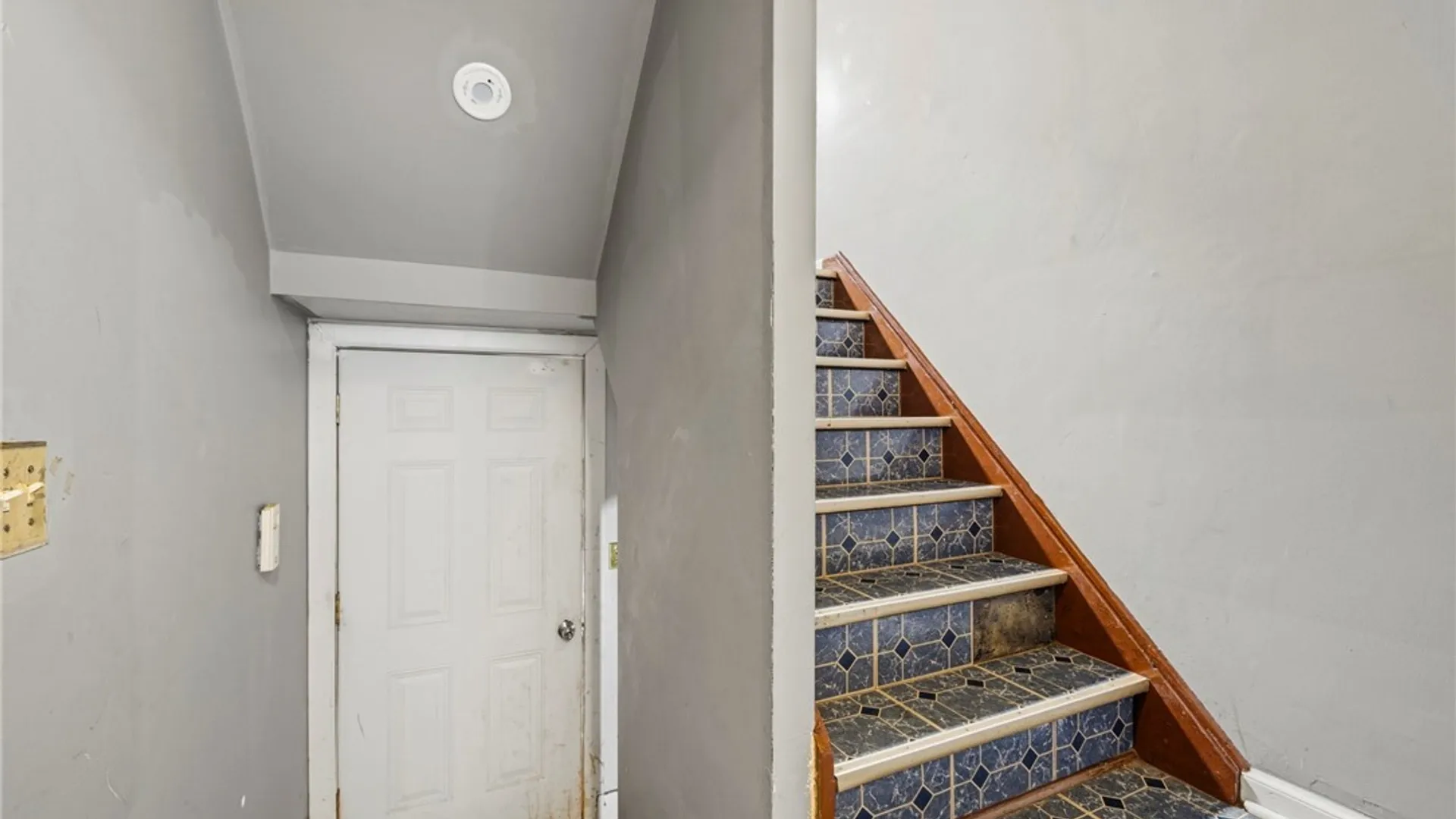 Property at 70 Harriet Avenue, Buffalo, NY 14215 18