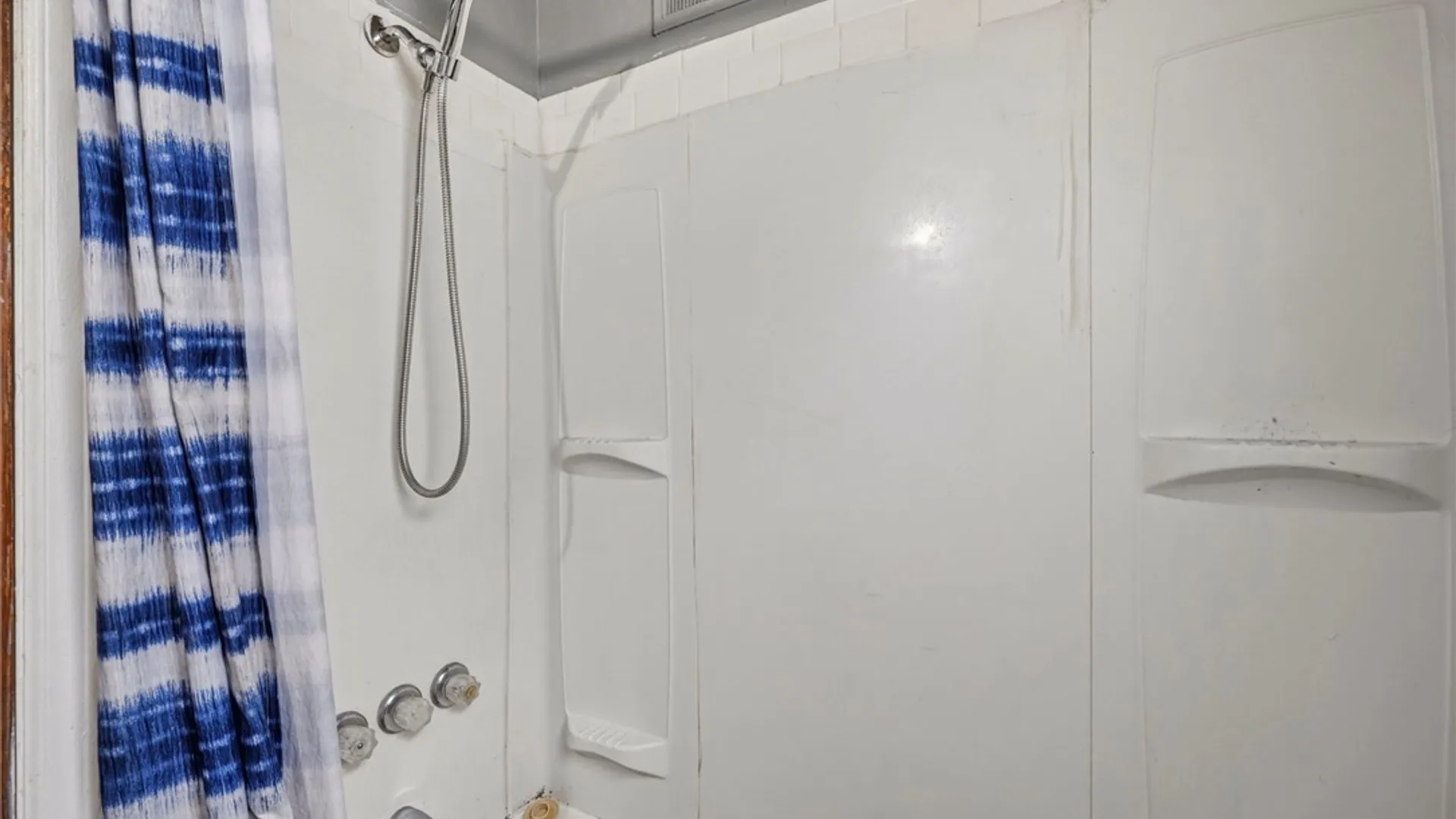 Property at 70 Harriet Avenue, Buffalo, NY 14215 31