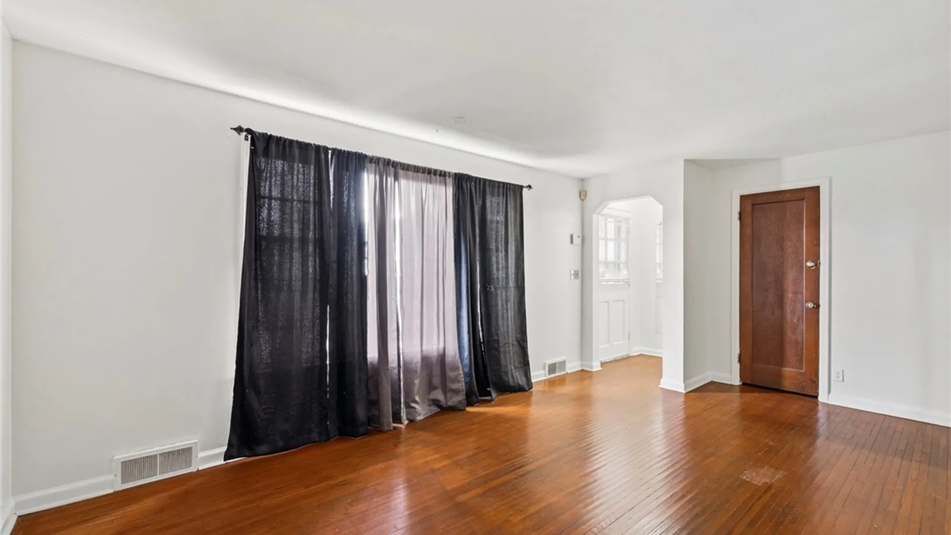 Property at 70 Harriet Avenue, Buffalo, NY 14215 8