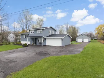 8305 Sandra Avenue, Cicero, NY 13039