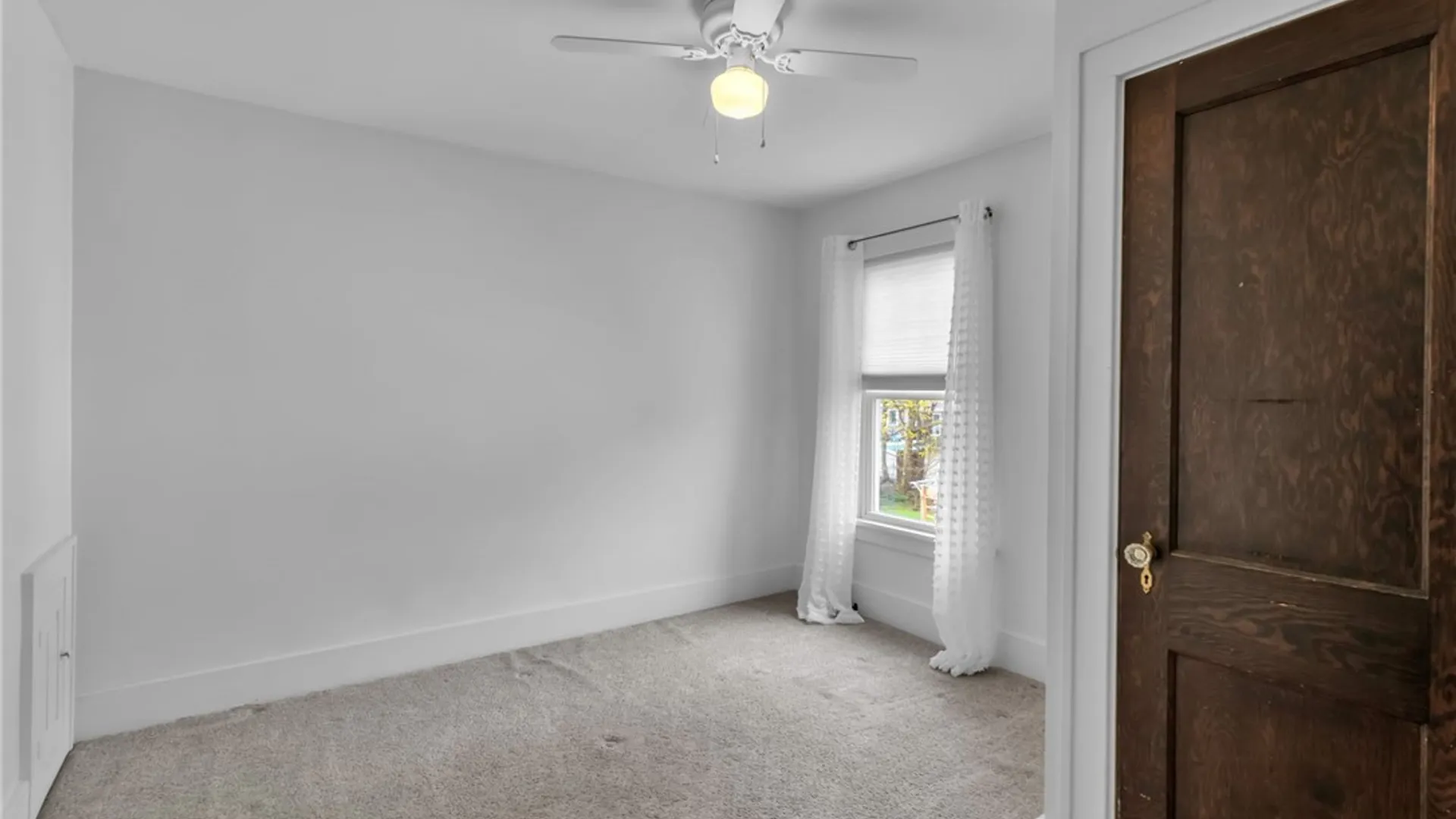 Property at 24 Grasmere Road, Lockport Town, NY 14094 25