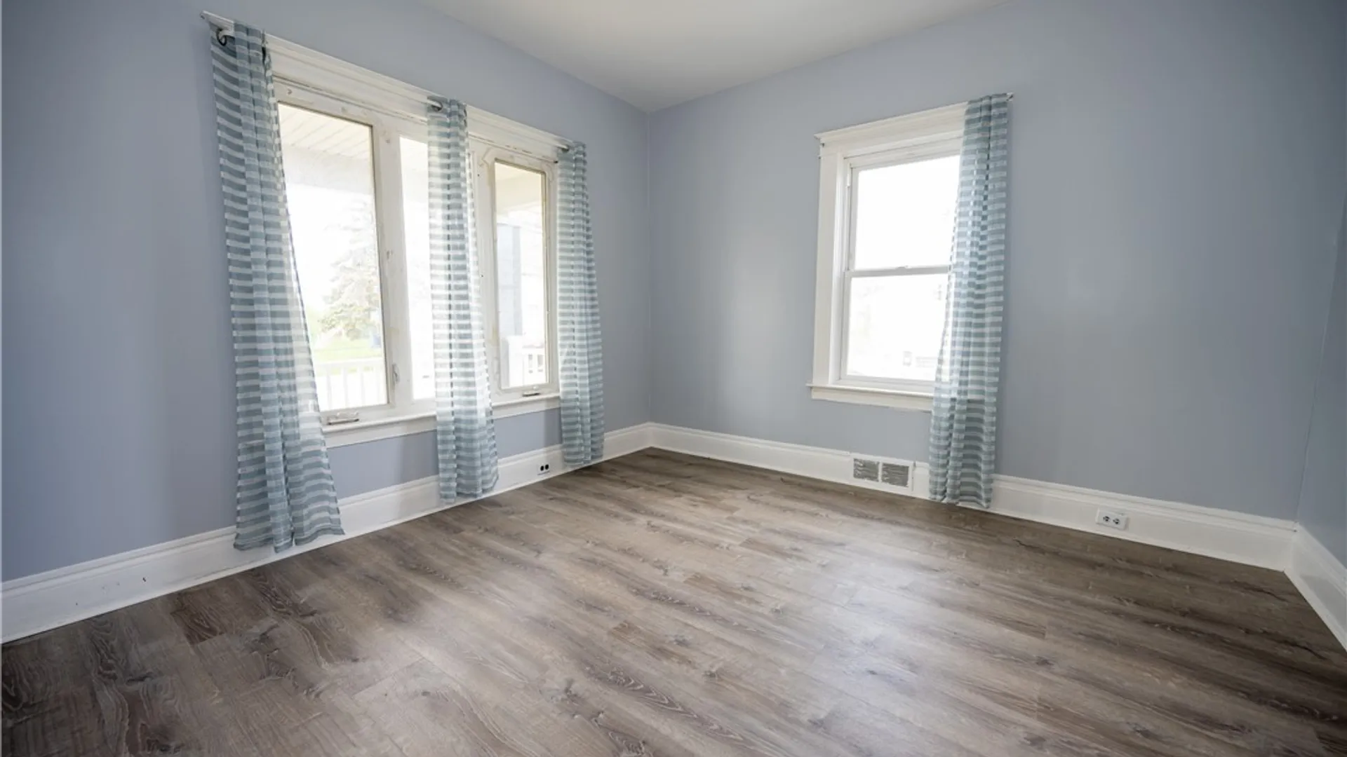 Property at 273 Skillen Street, Buffalo, NY 14207 16