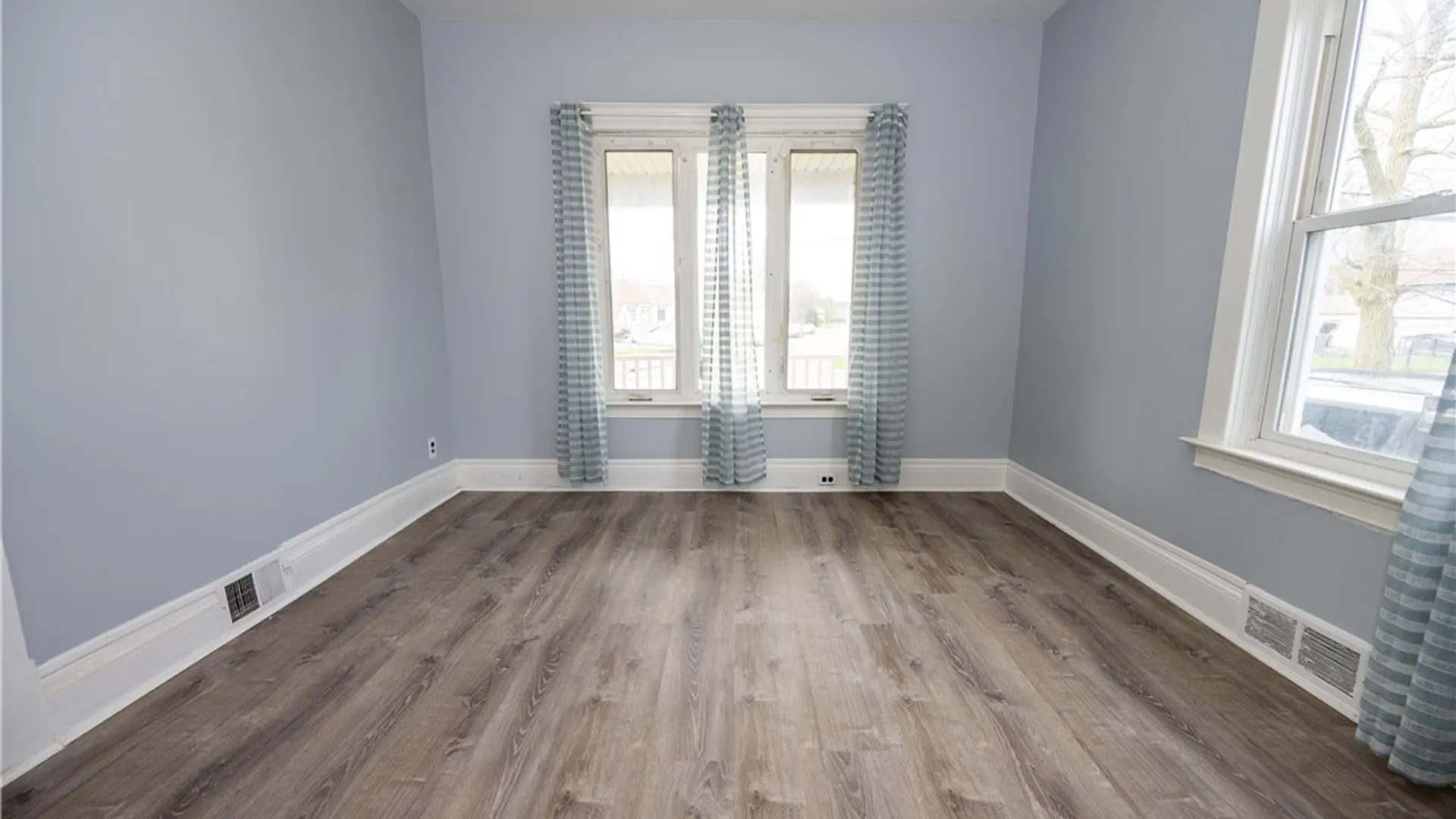 Property at 273 Skillen Street, Buffalo, NY 14207 17