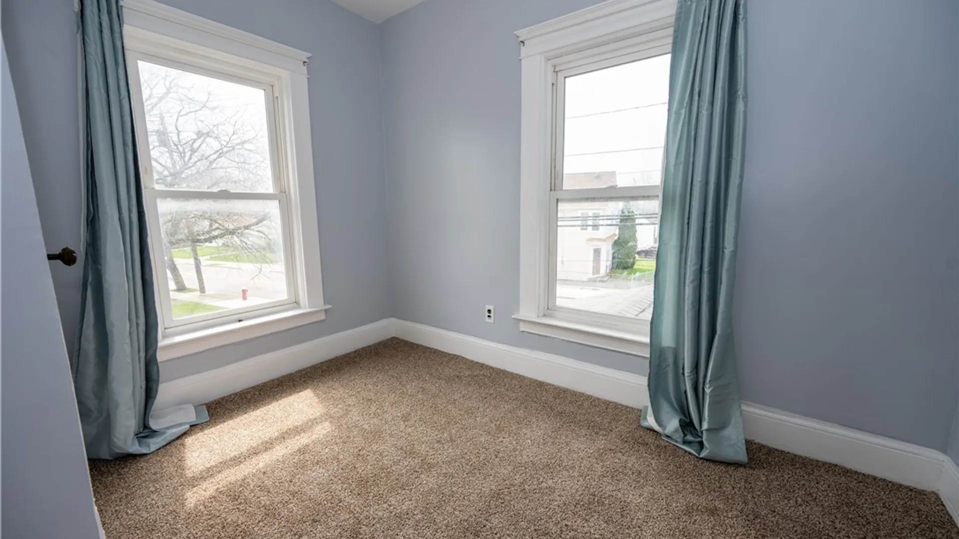 Property at 273 Skillen Street, Buffalo, NY 14207 28