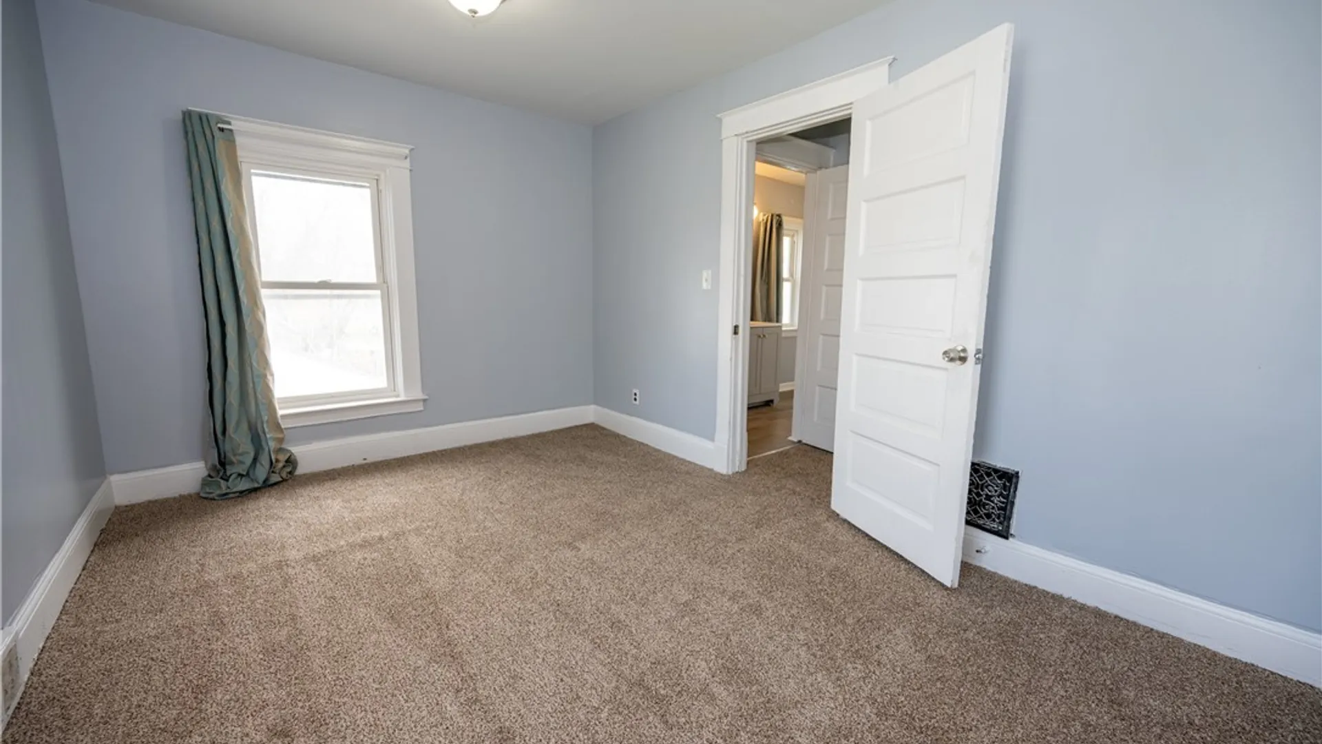 Property at 273 Skillen Street, Buffalo, NY 14207 35