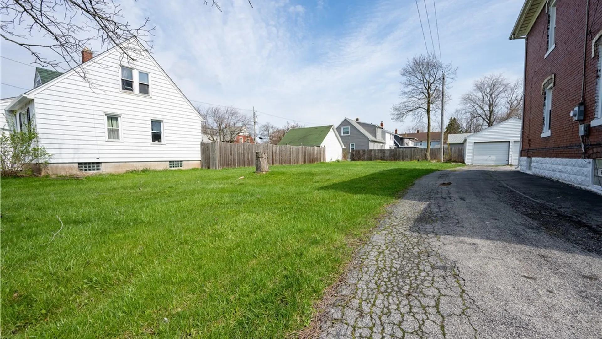 Property at 273 Skillen Street, Buffalo, NY 14207 4