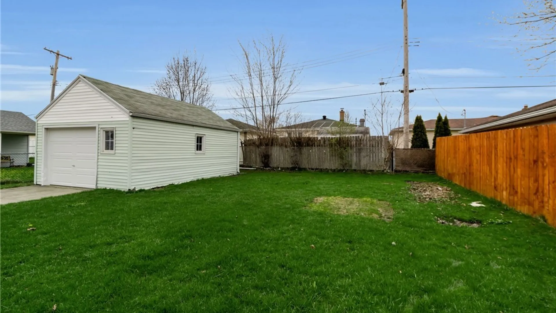 Property at 117 Standard Parkway, Cheektowaga, NY 14227 31