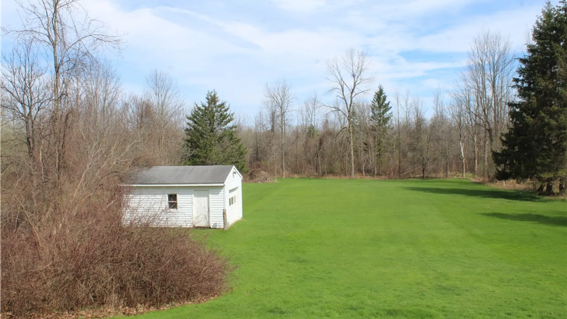 Property at 2247 Ridge Road, Ontario, NY 14519 11