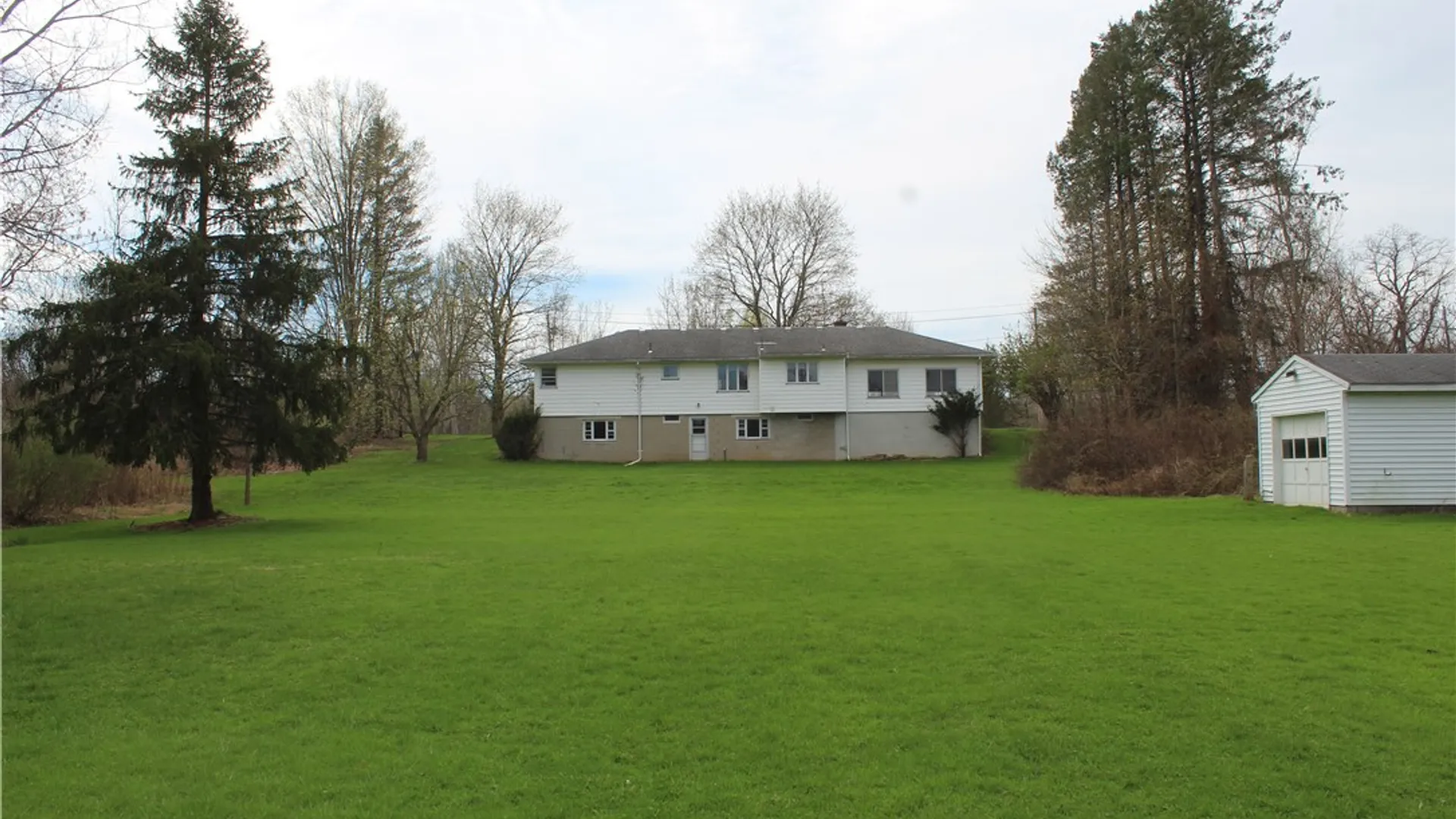 Property at 2247 Ridge Road, Ontario, NY 14519 9