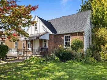 Property at 120 Leonard Post Drive, Cheektowaga, NY 14211