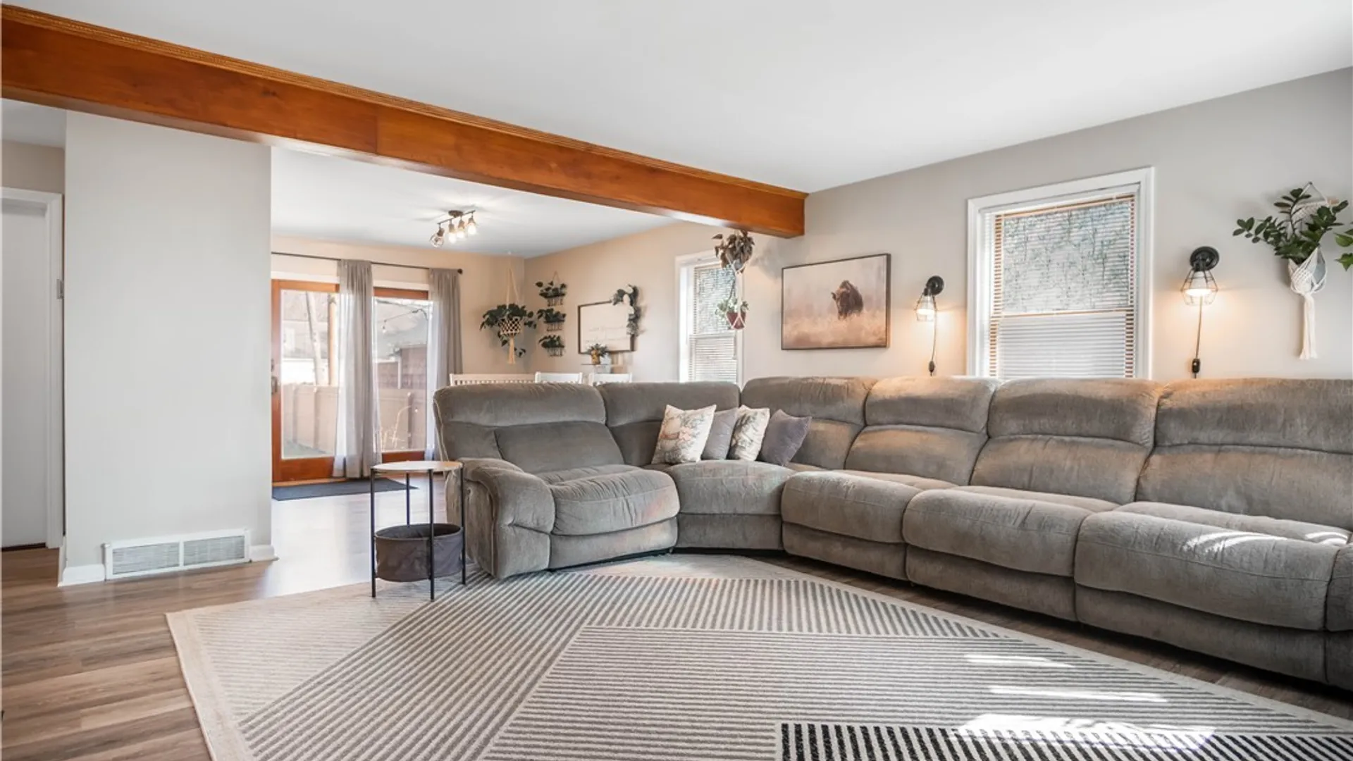 Property at 37 Almont Avenue, West Seneca, NY 14224 6