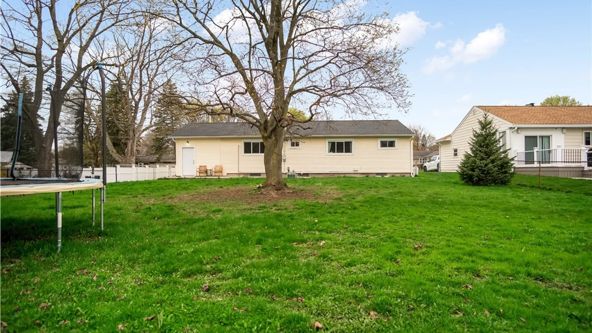 Property at 400 Lafayette Road, Irondequoit, NY 14609 26