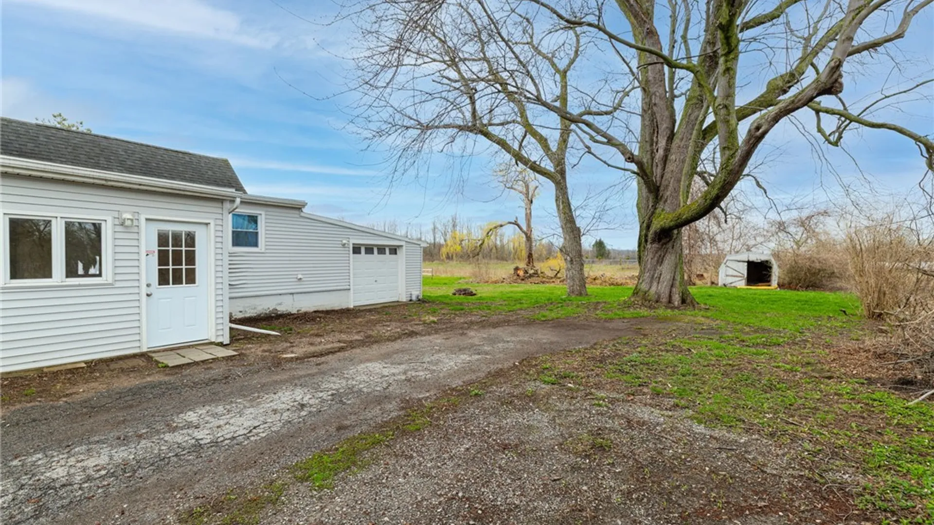 Property at 767 Manitou Road, Parma, NY 14468 25