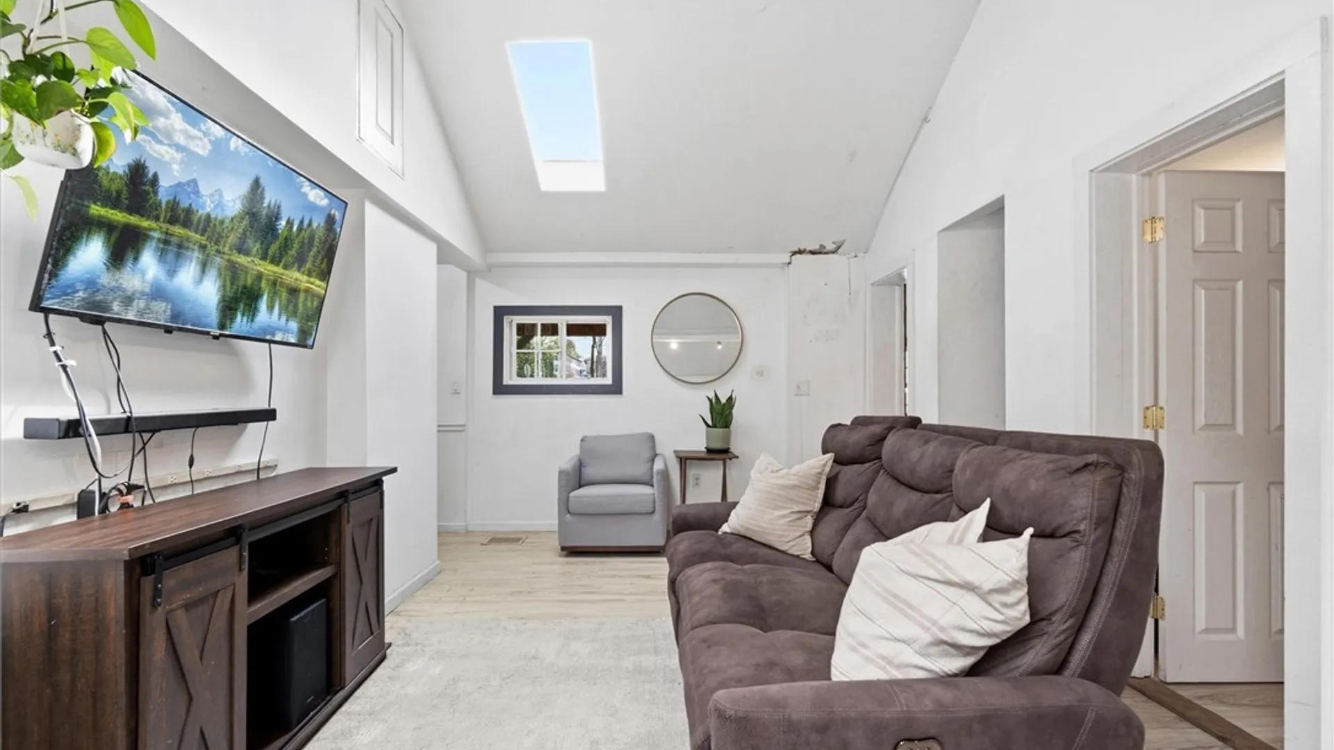 Property at 502 Warren Street, Manlius, NY 13066 8