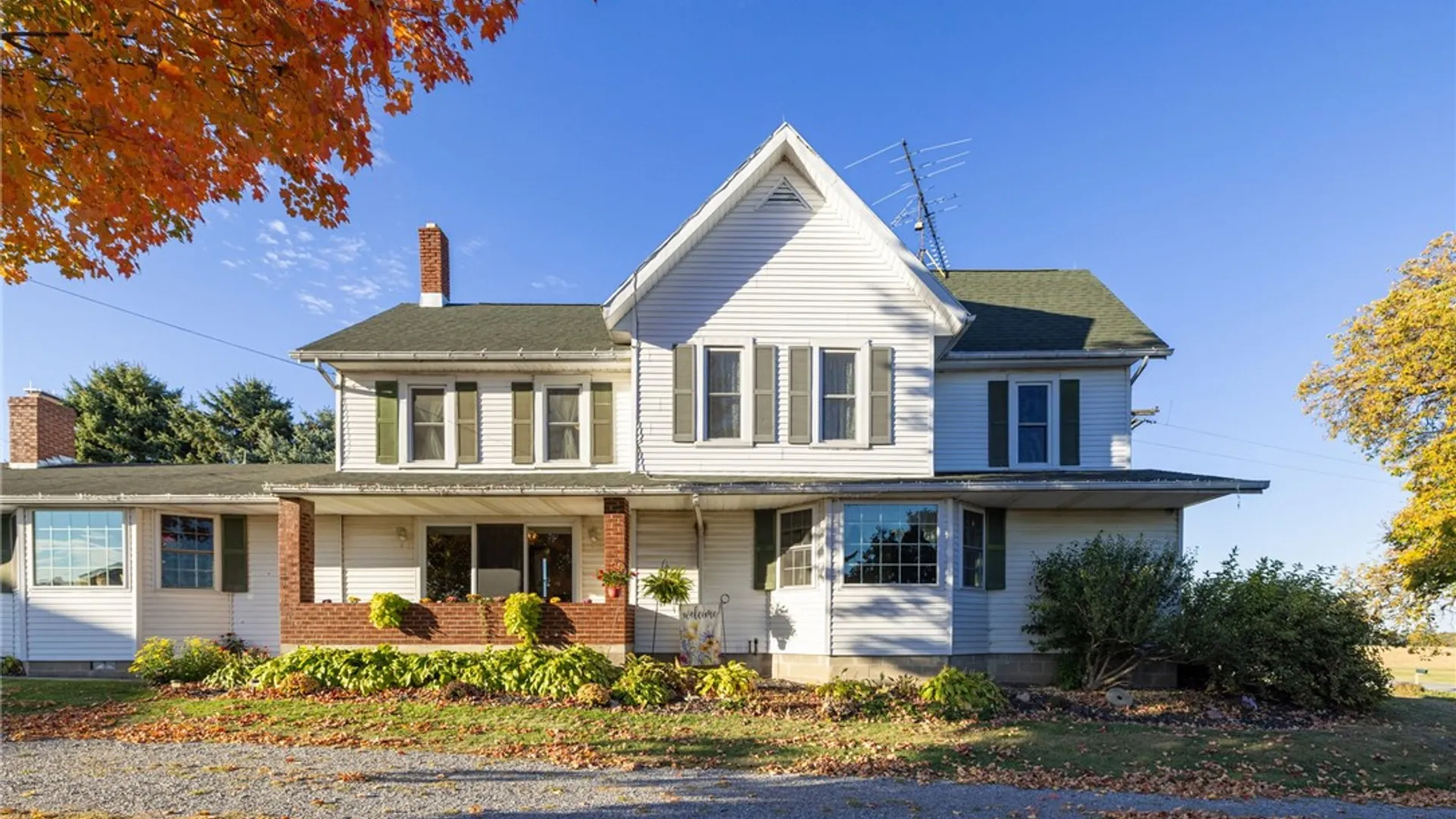 Property at 4588 Middle Reservation Rd, Castile, NY 14530 2