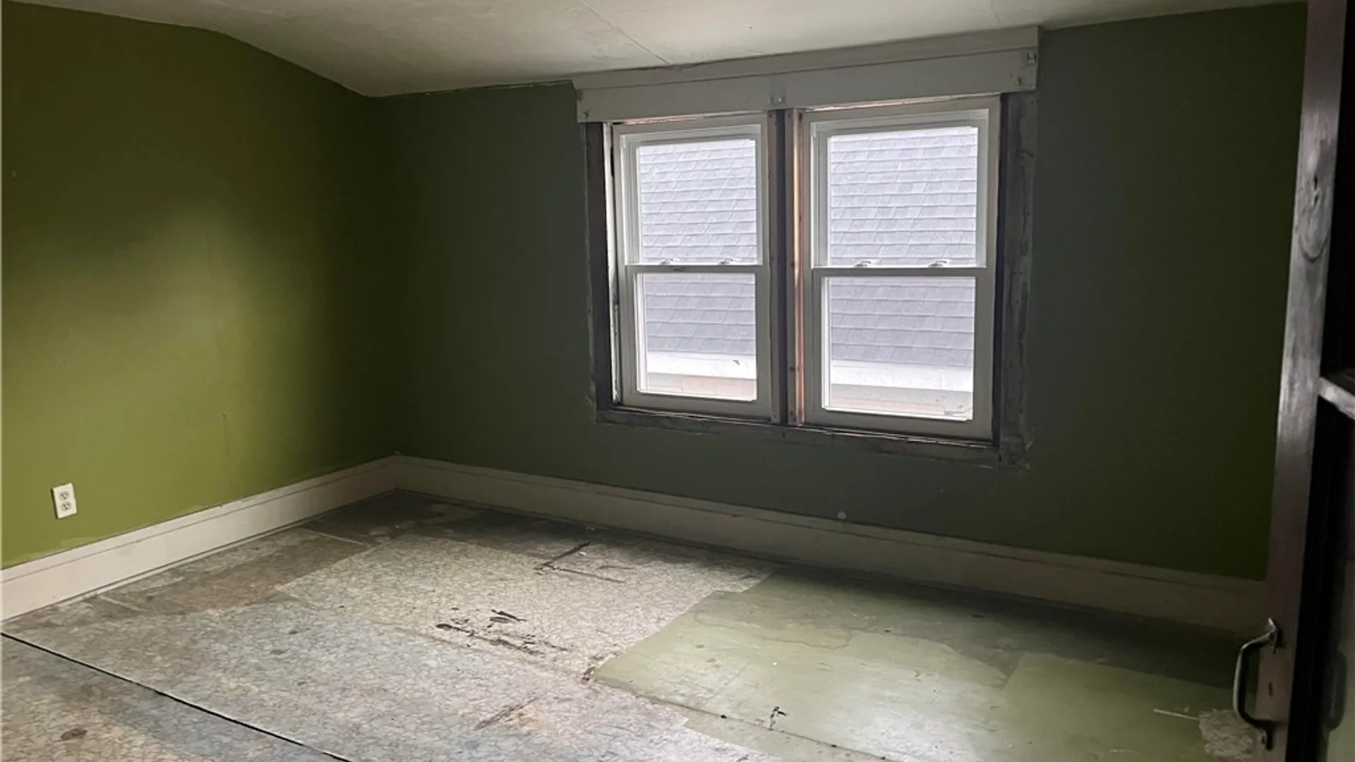 Property at 227 Weiss Street, Buffalo, NY 14206 7