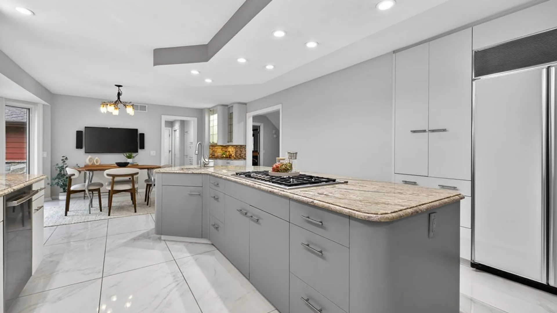 Property at 7979 Oak Brook Circle, Victor, NY 14534 13