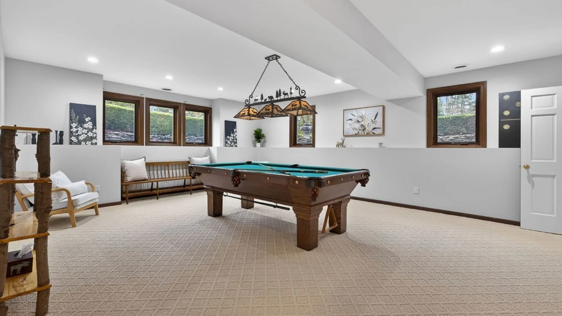 Property at 7979 Oak Brook Circle, Victor, NY 14534 37