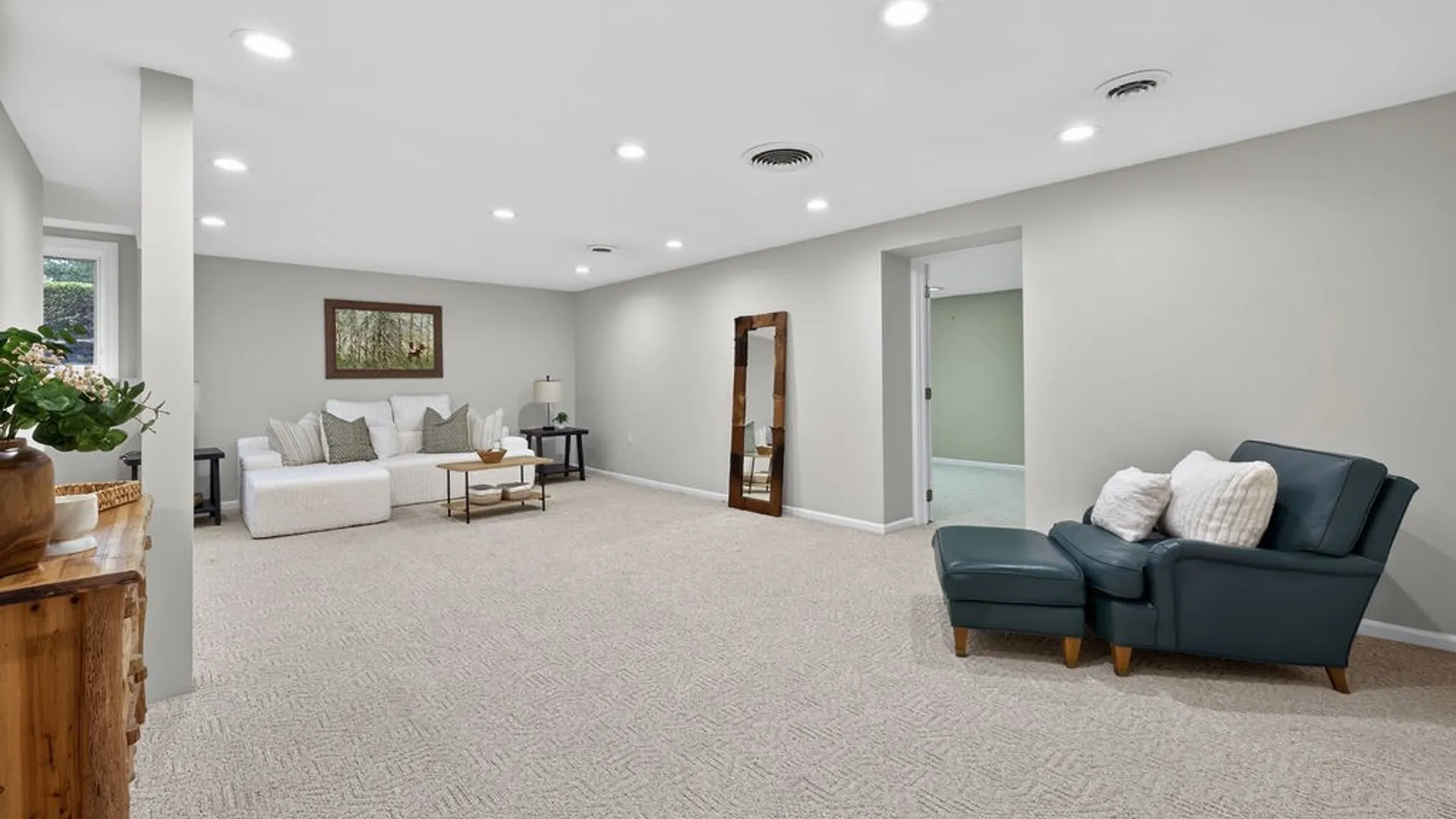 Property at 7979 Oak Brook Circle, Victor, NY 14534 39